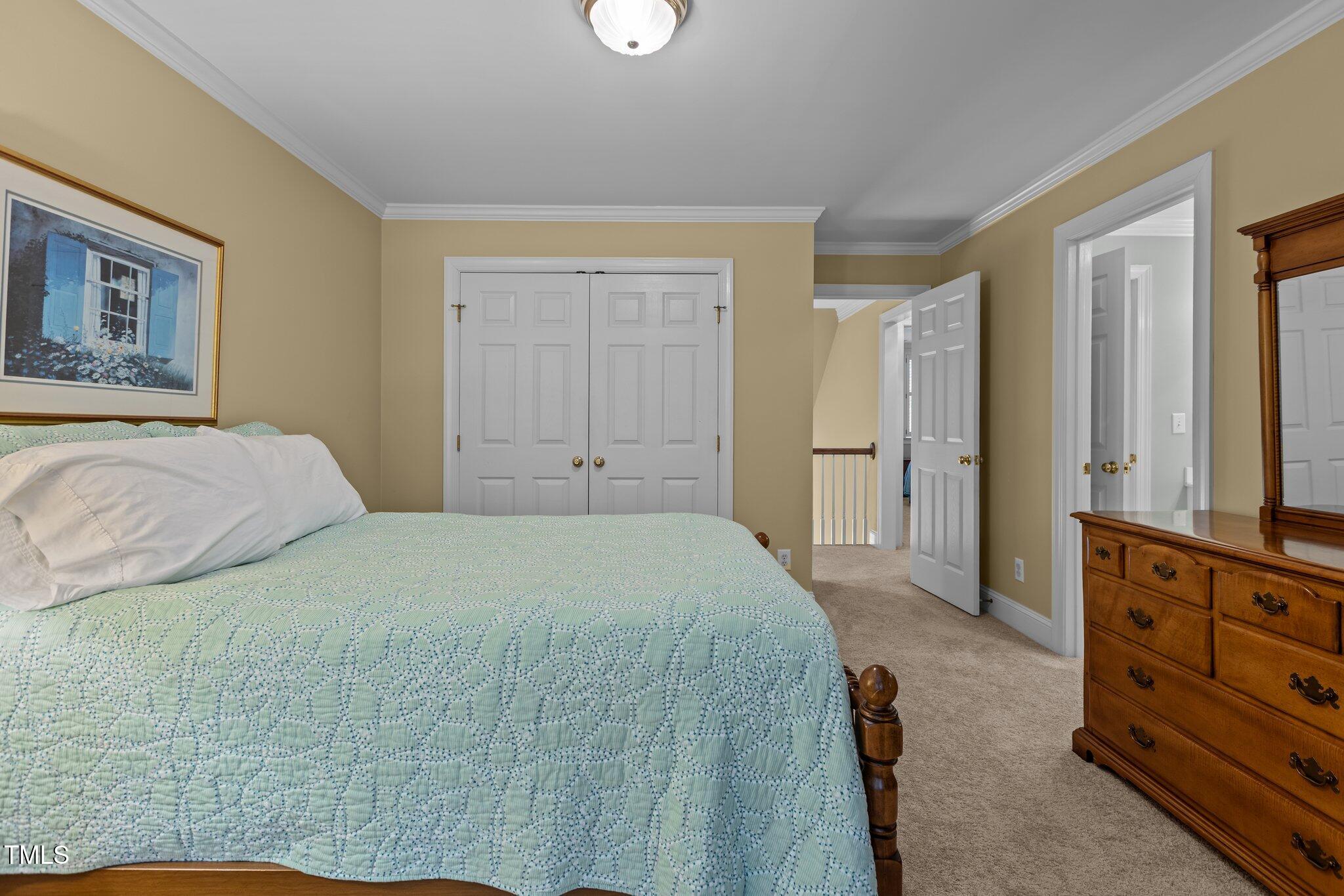 1009 Bearglades Lane
