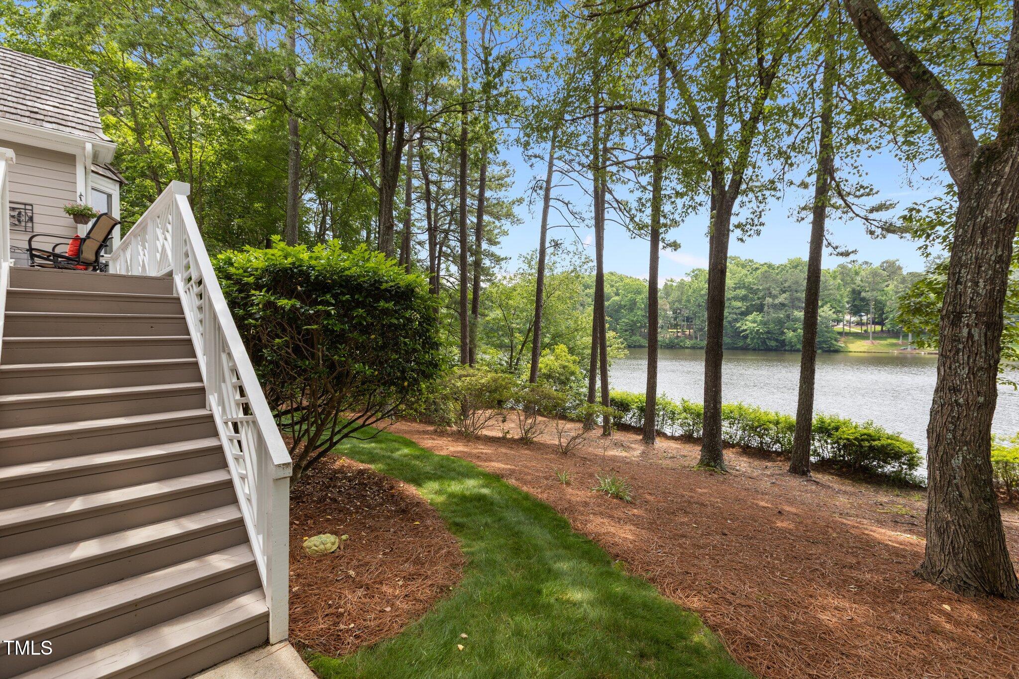 1009 Bearglades Lane