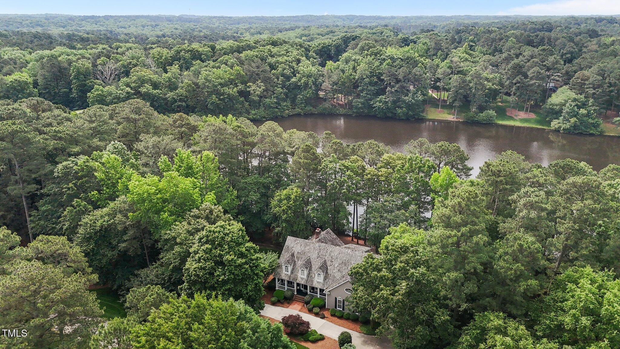 1009 Bearglades Lane