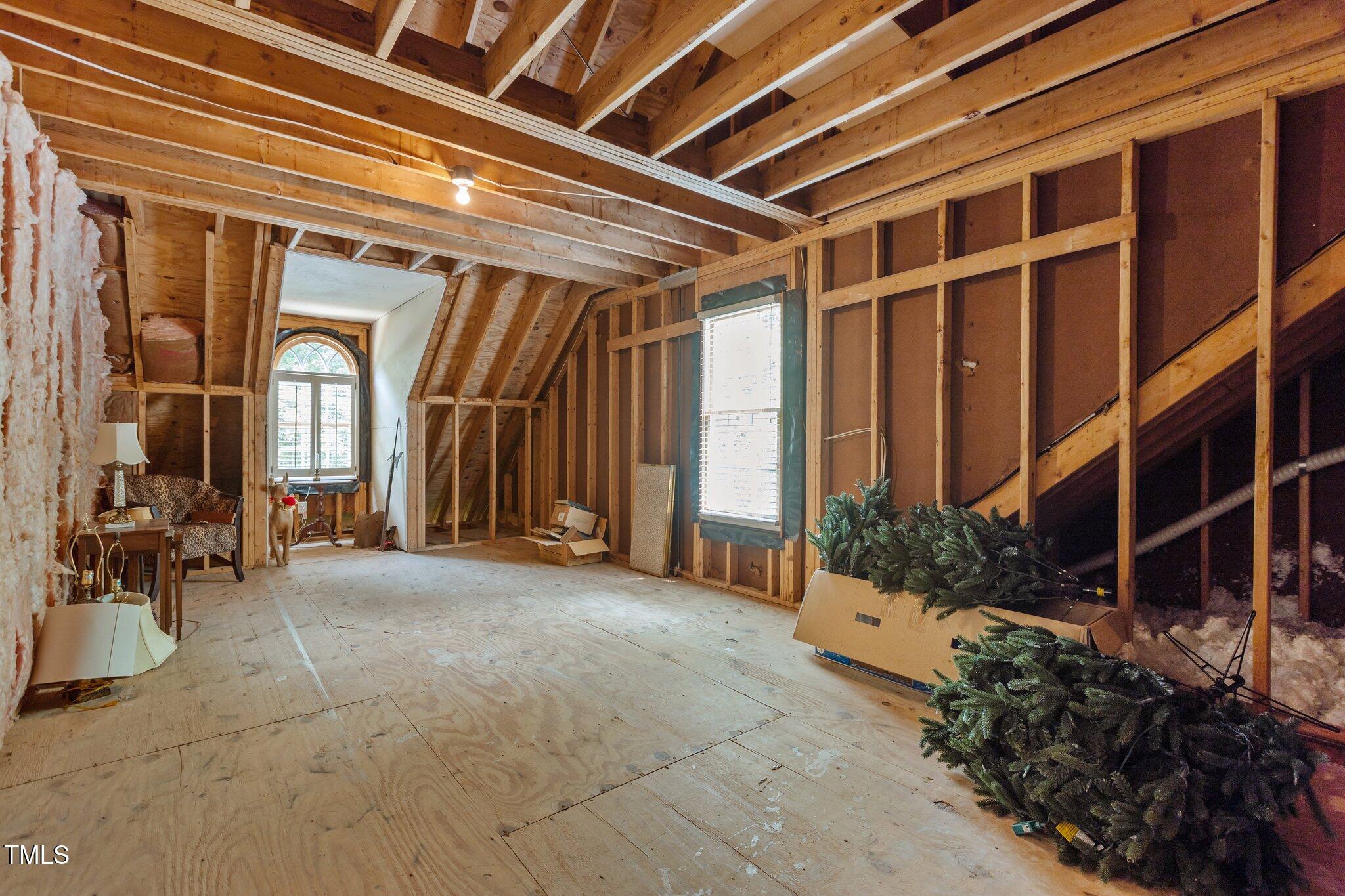 1009 Bearglades Lane
