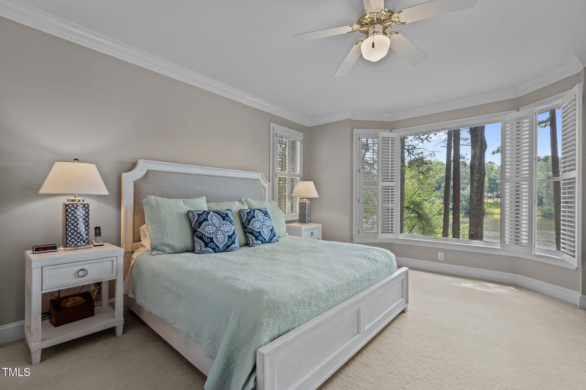 1009 Bearglades Lane