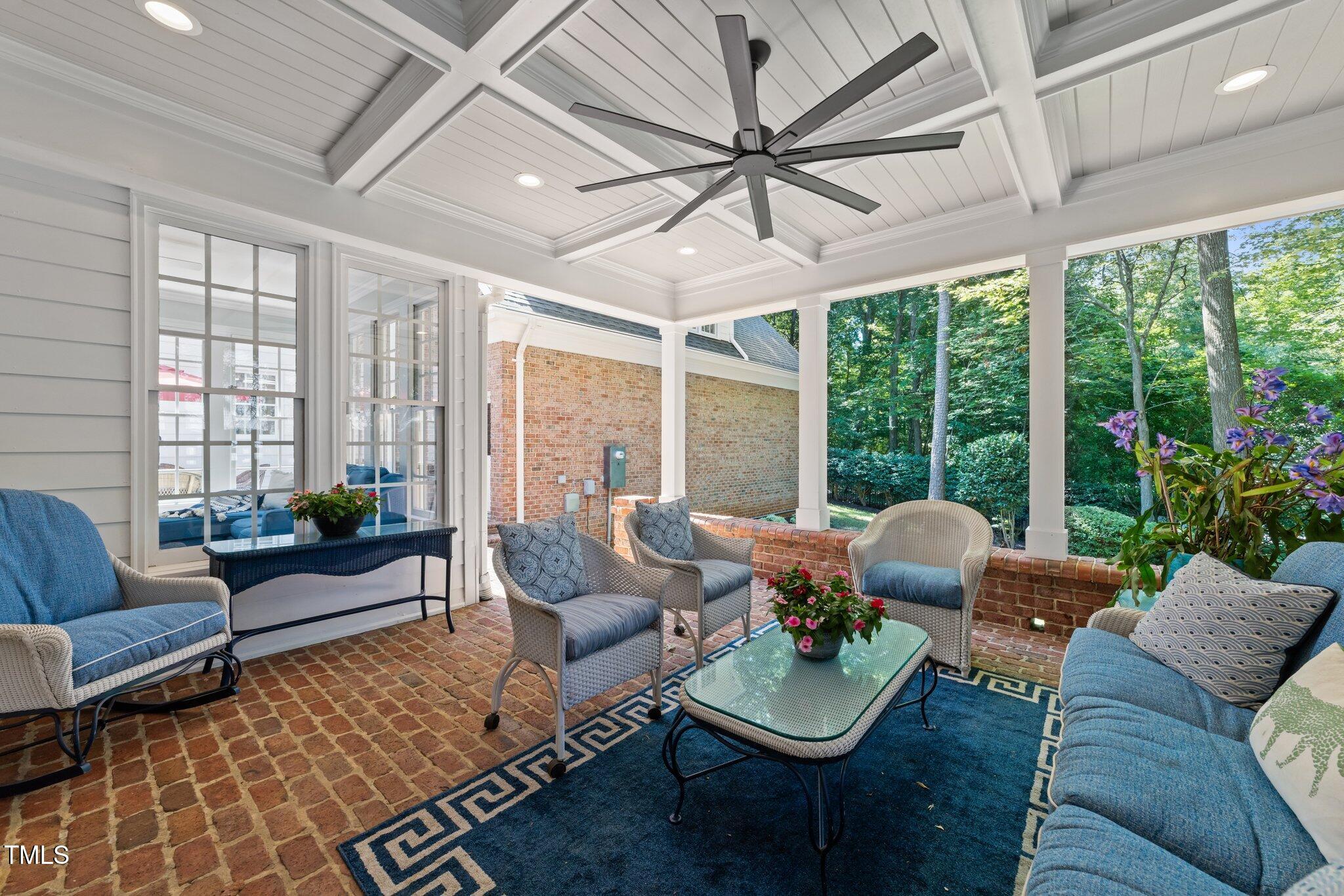 1105 Tazwell Place