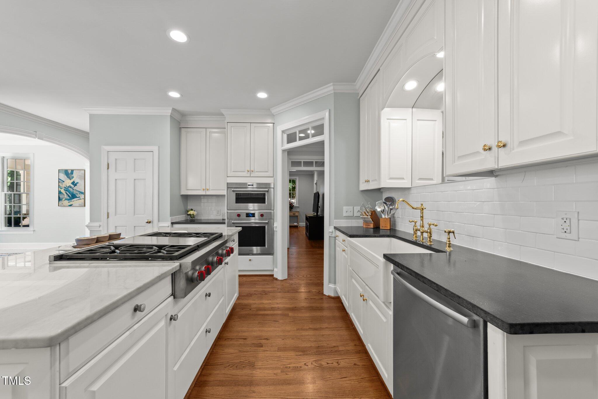 1105 Tazwell Place