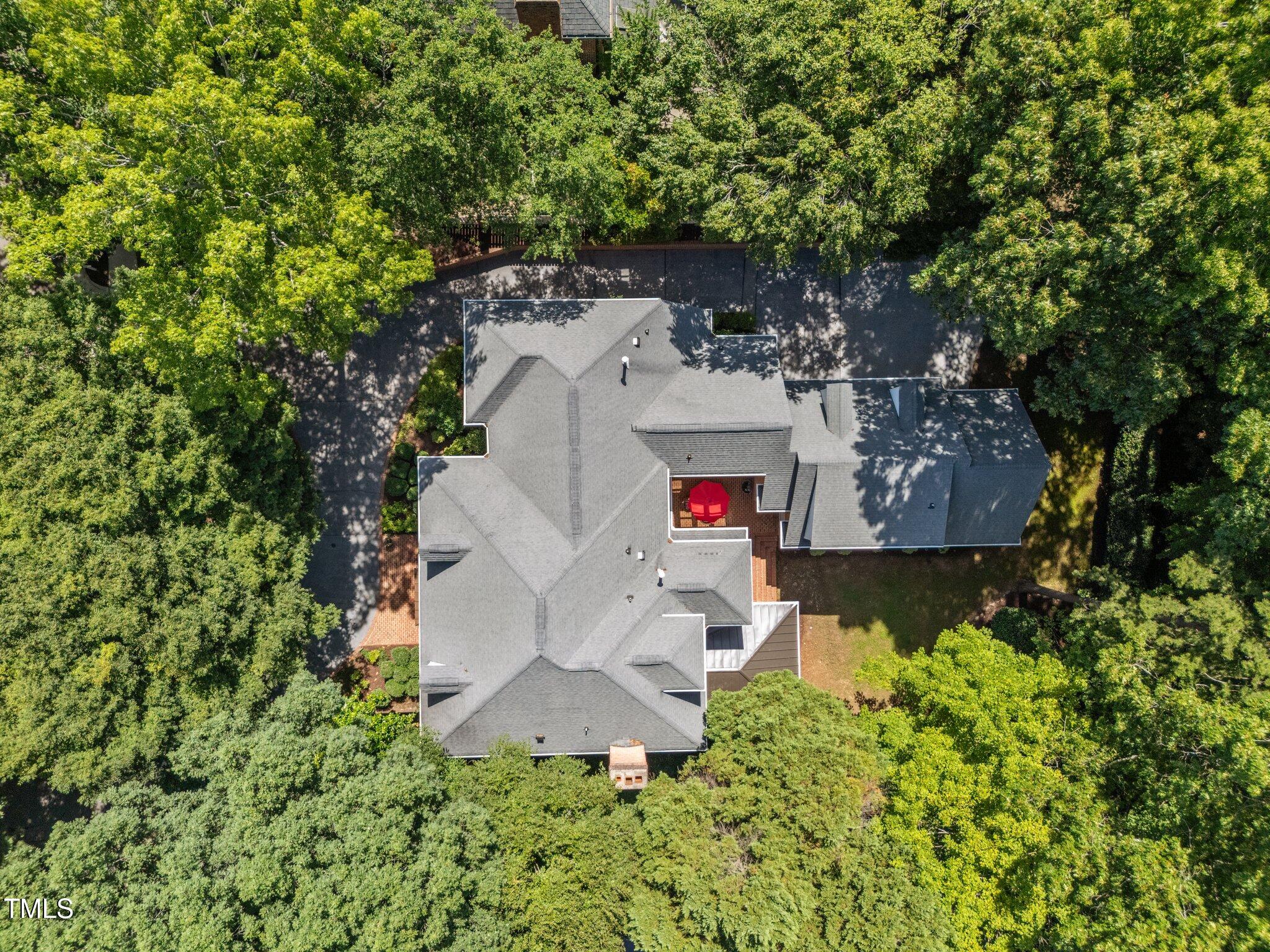 1105 Tazwell Place