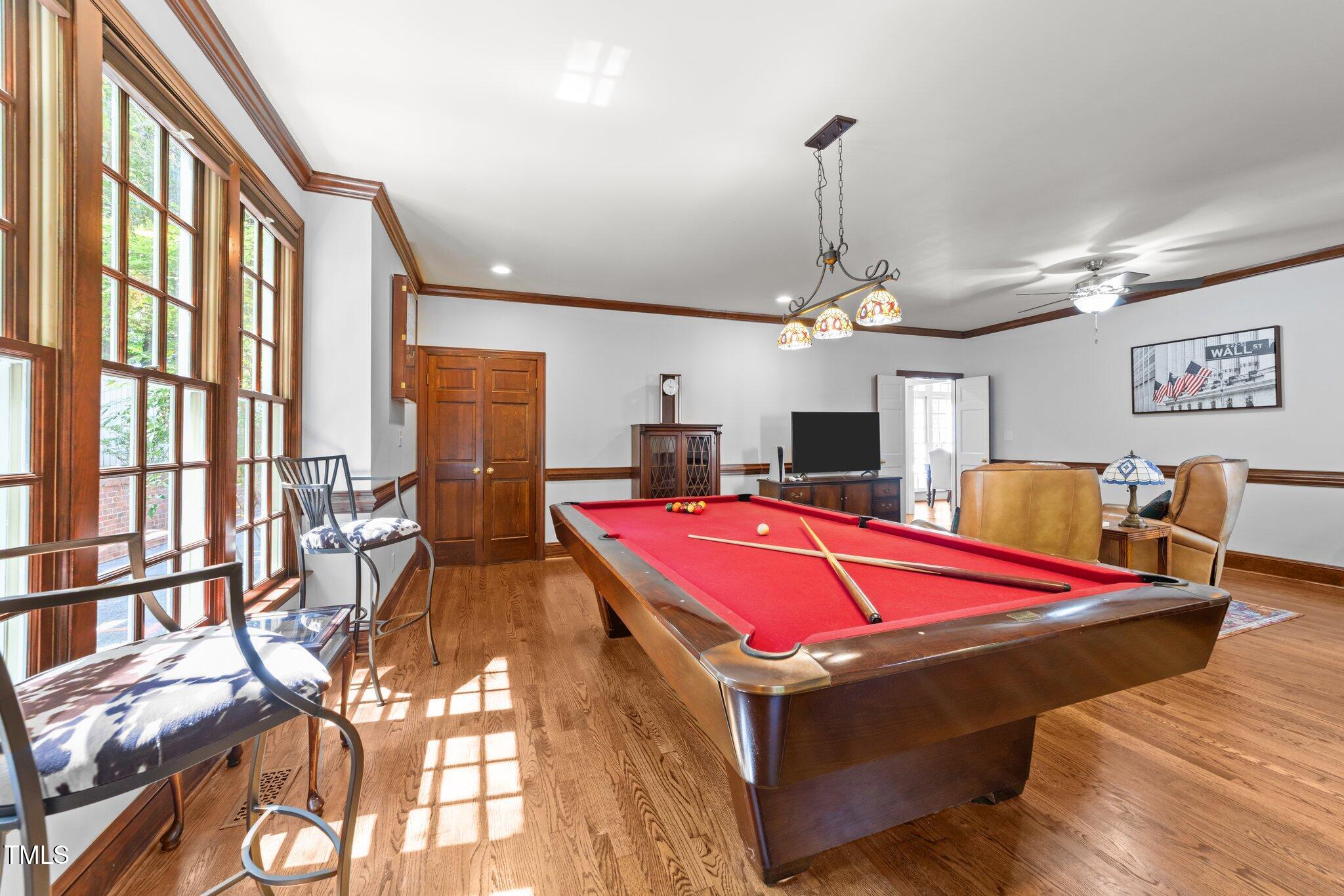 1105 Tazwell Place
