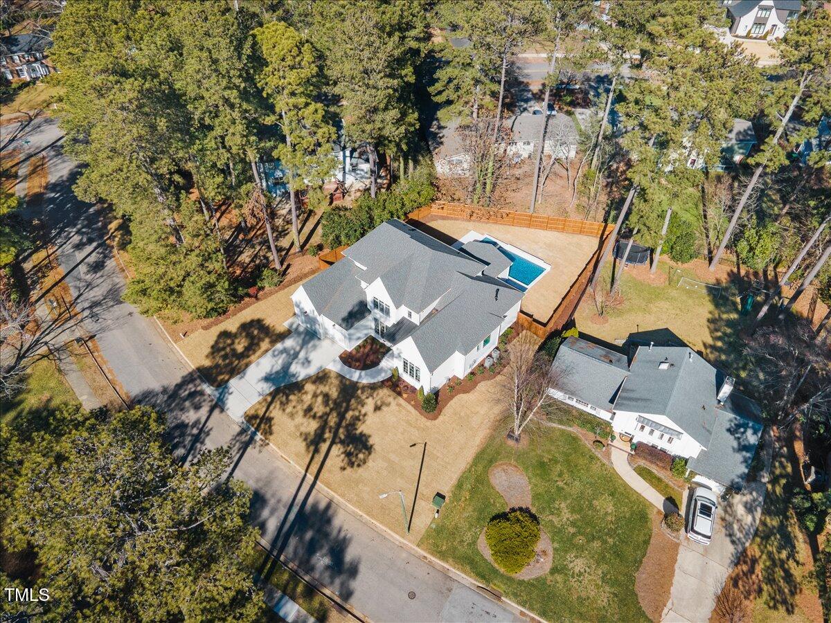7516 Grist Mill Road