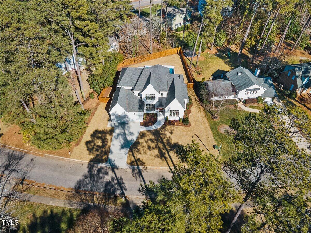 7516 Grist Mill Road