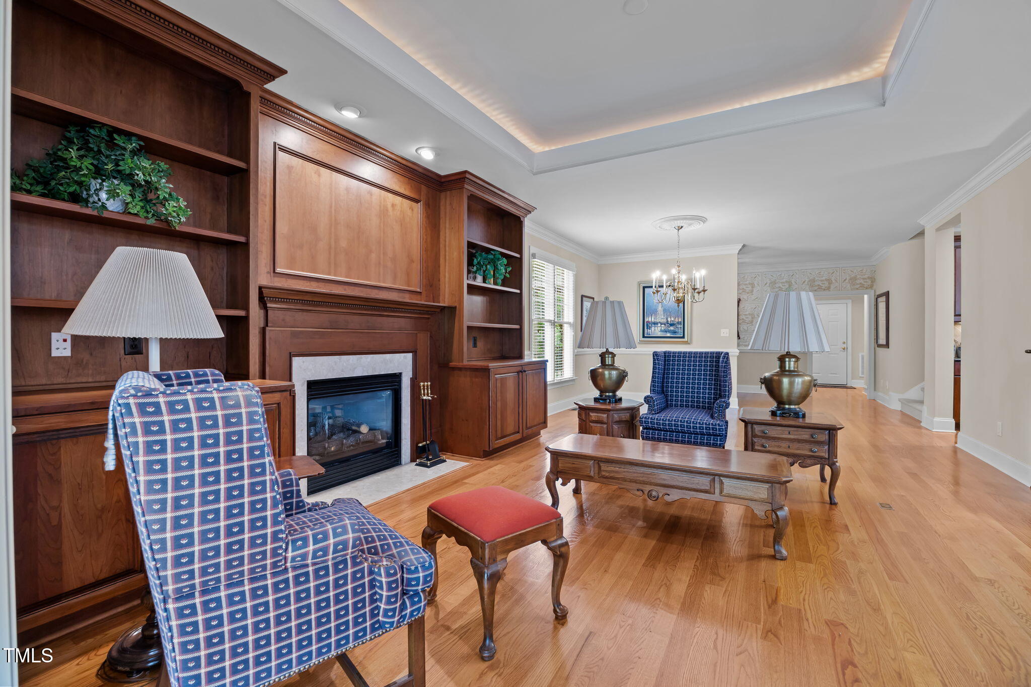 8825 Leeshire Lane