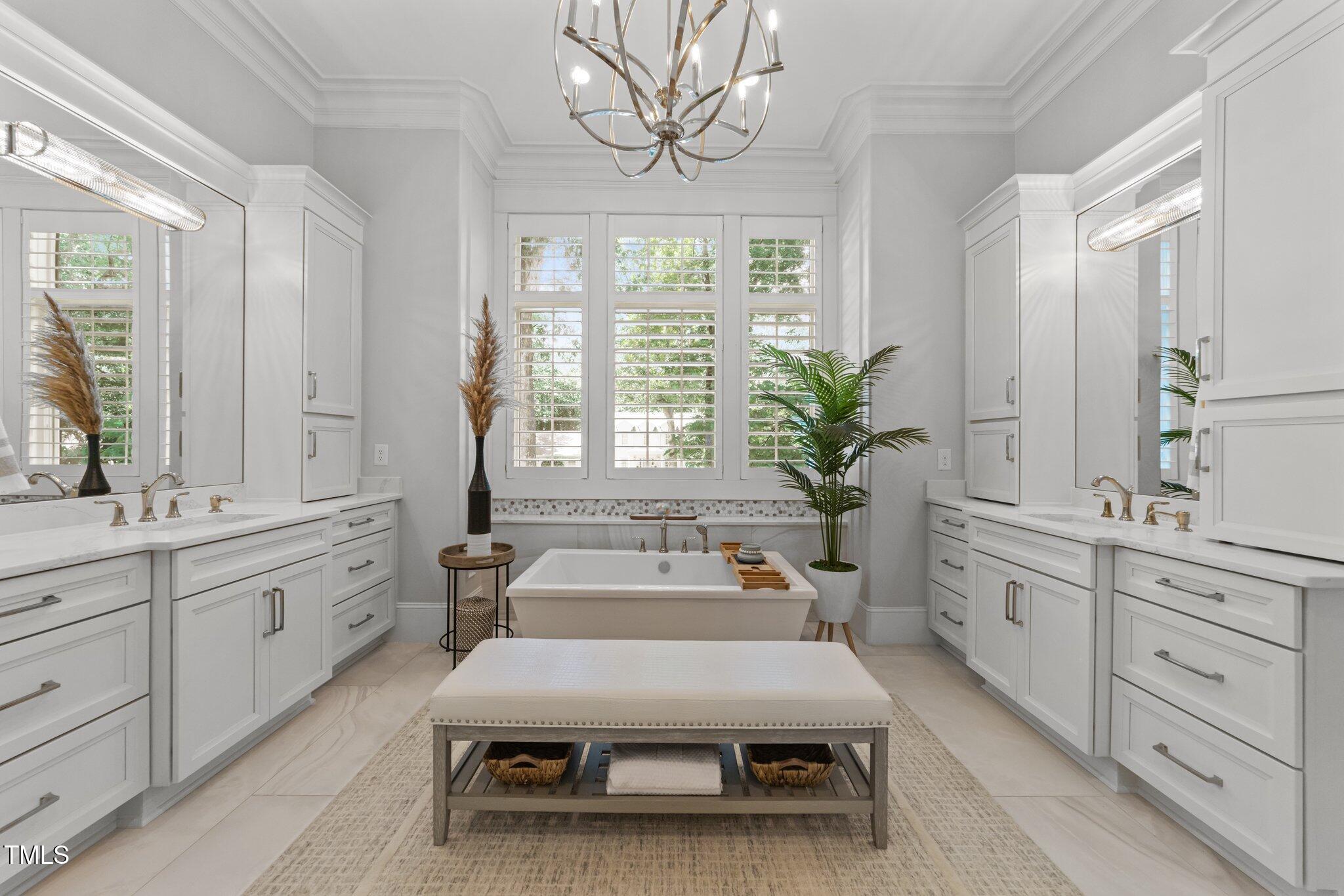 1208 Hunting Ridge Road
