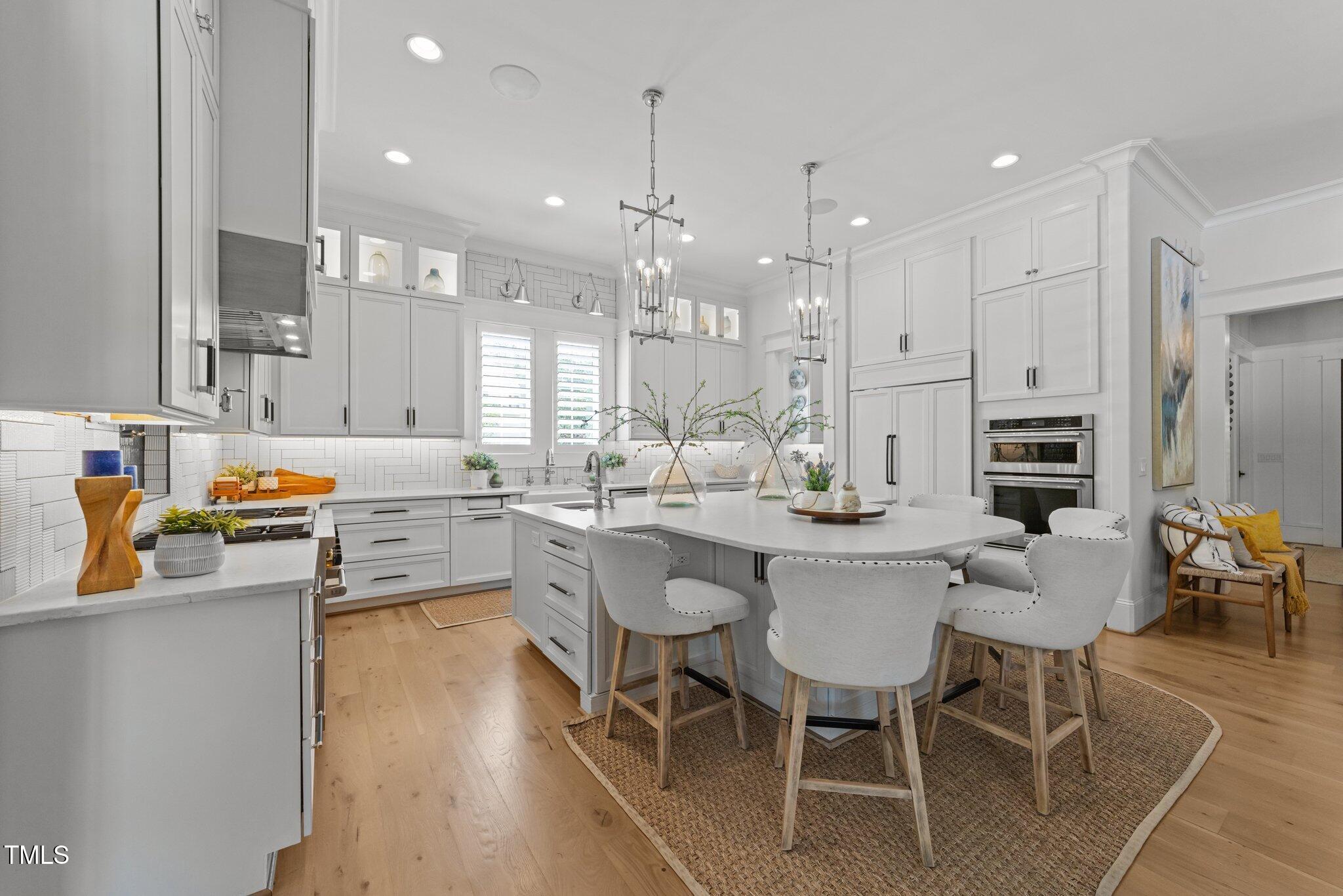 1208 Hunting Ridge Road