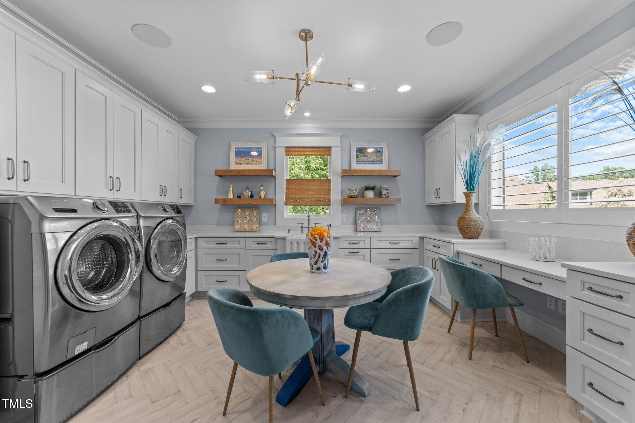 1208 Hunting Ridge Road
