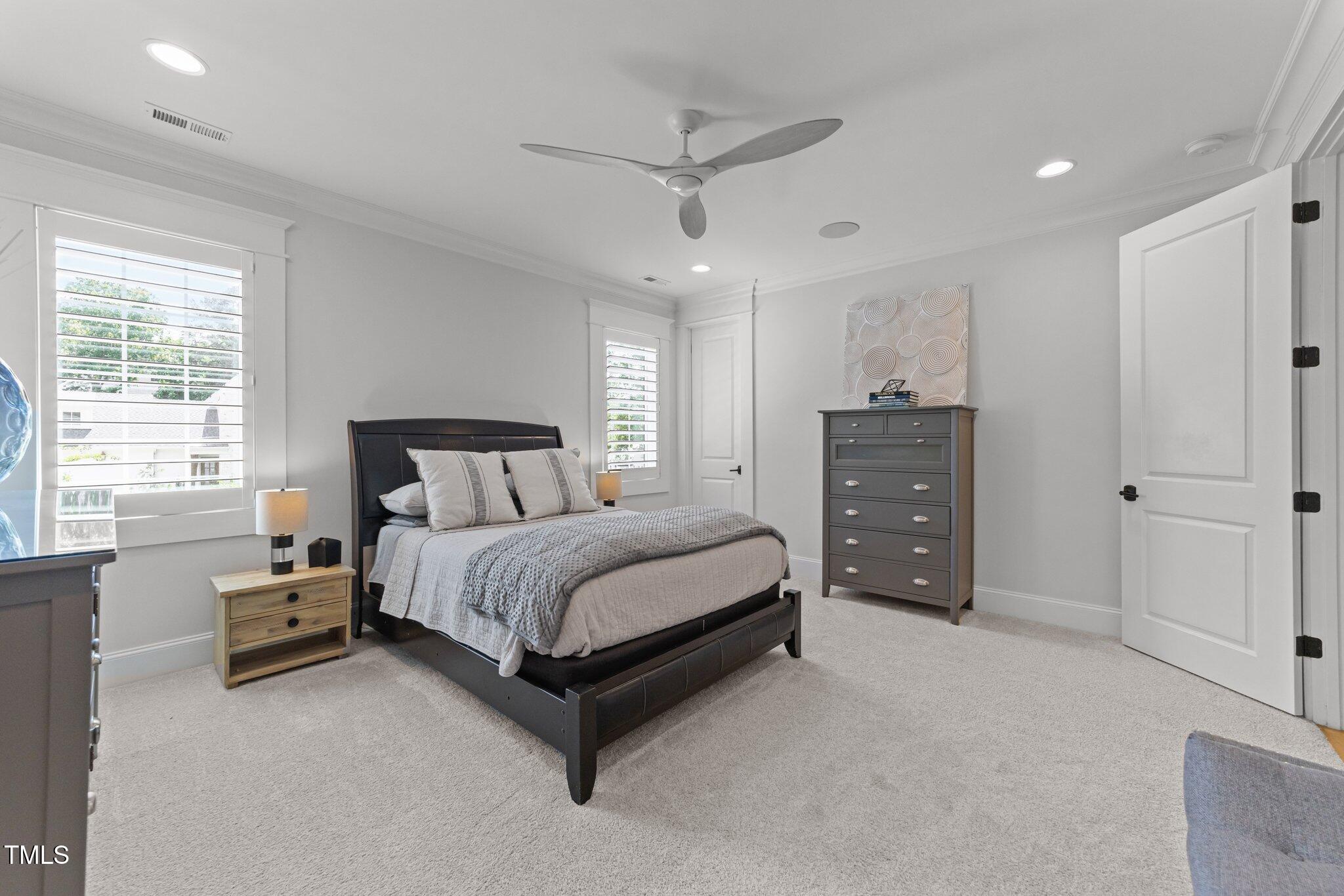 1208 Hunting Ridge Road
