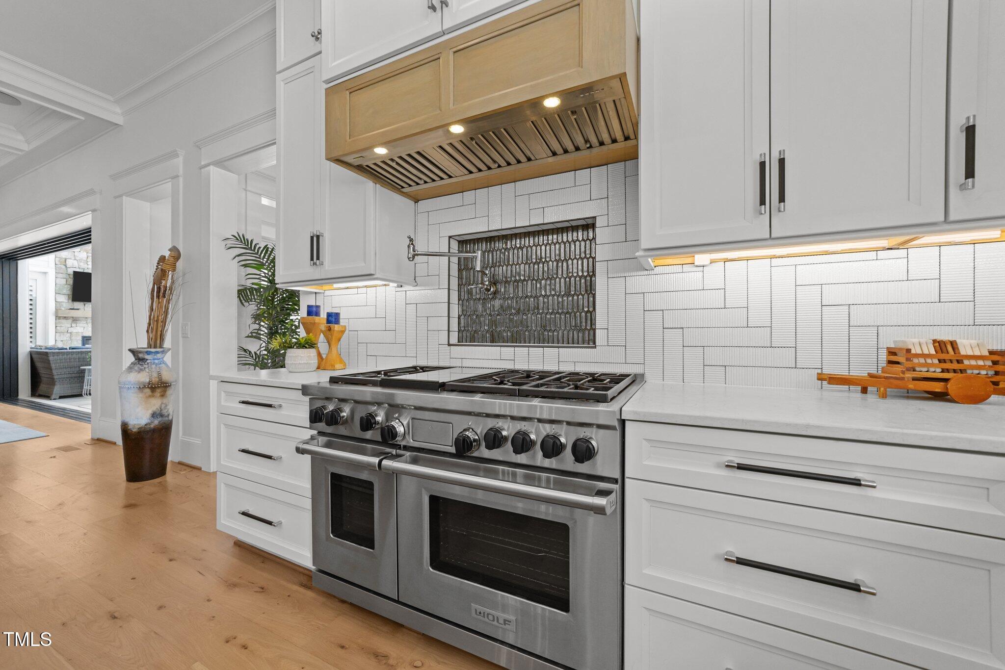1208 Hunting Ridge Road