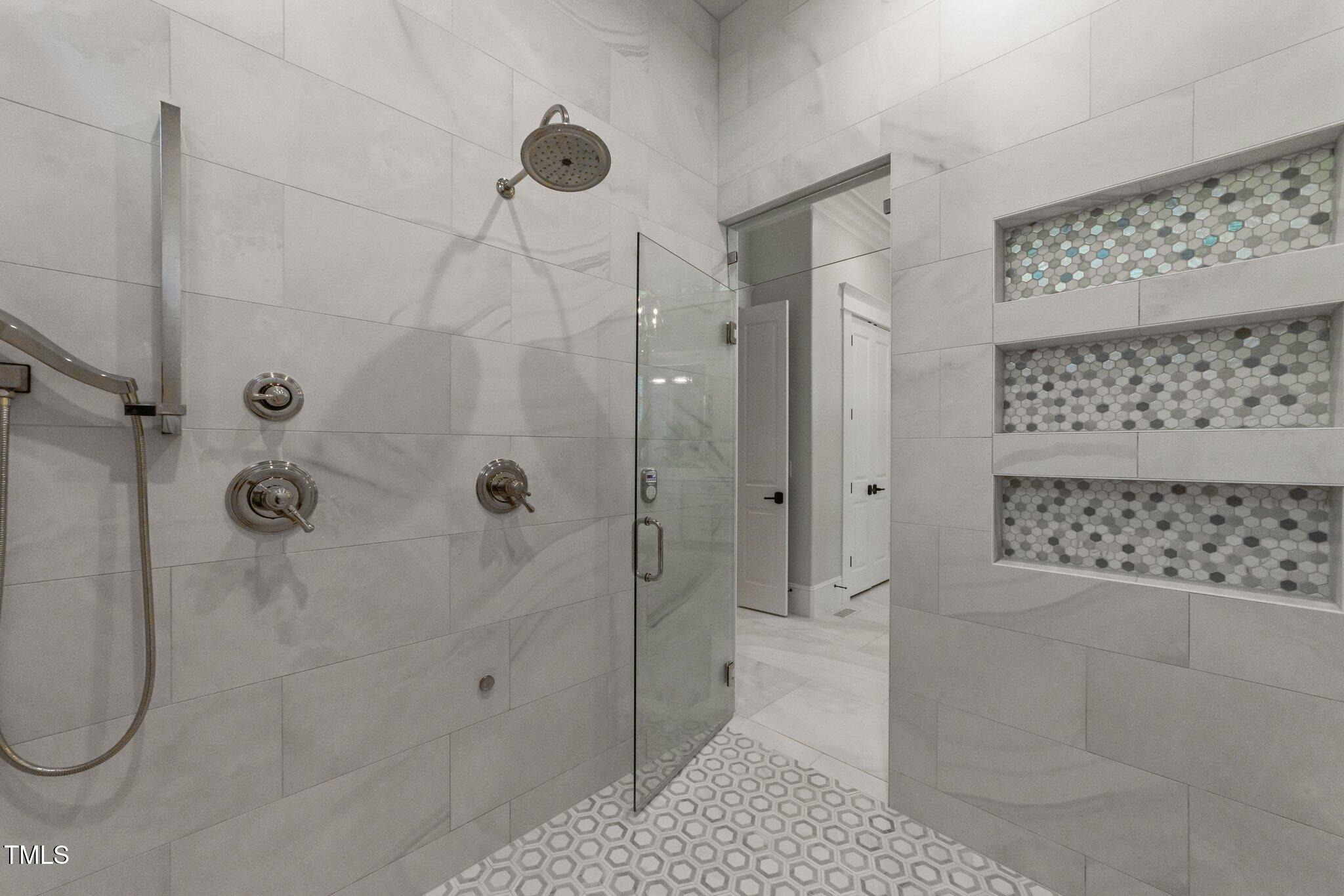 1208 Hunting Ridge Road