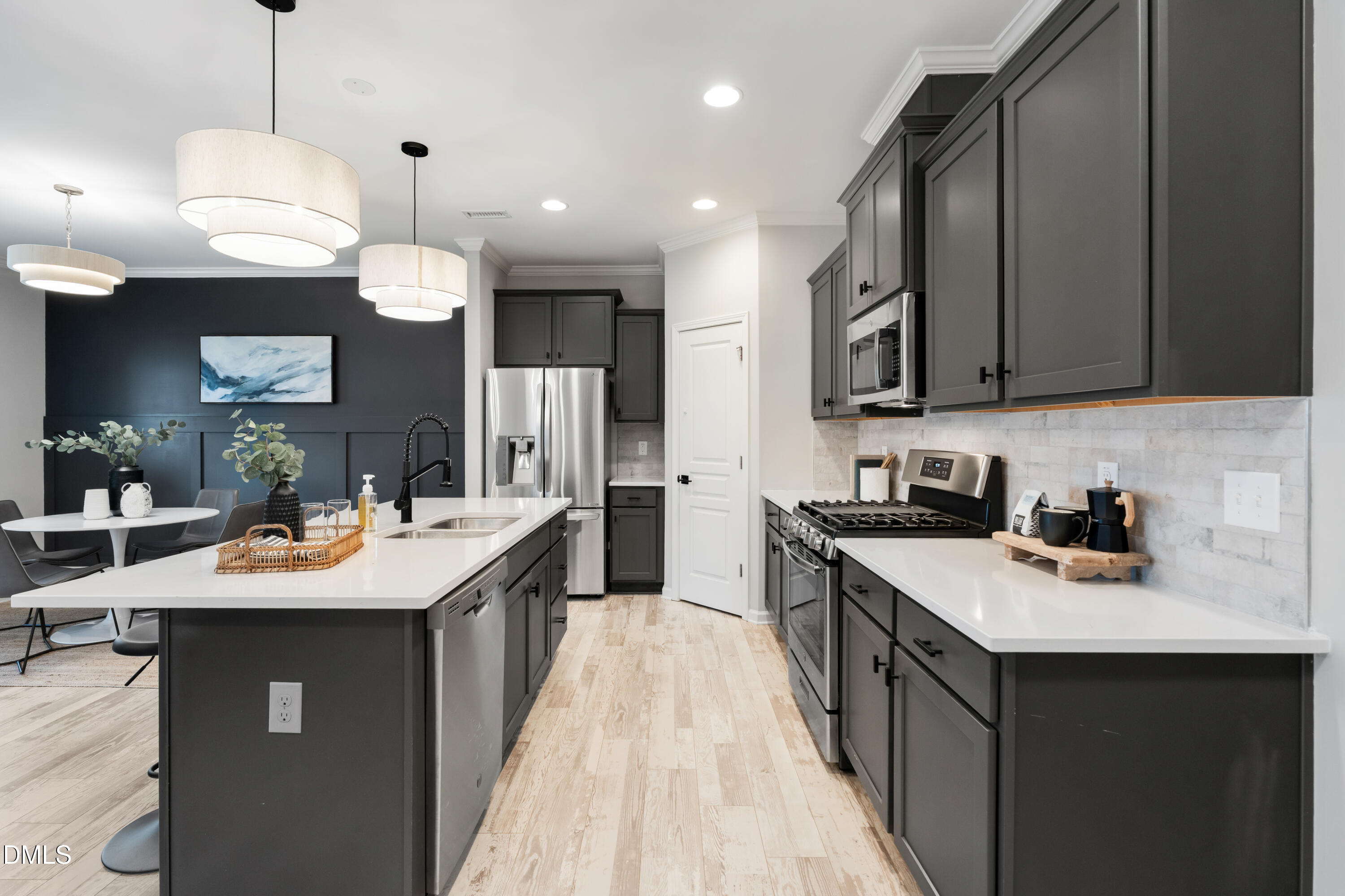 5523 Wallace Martin Way