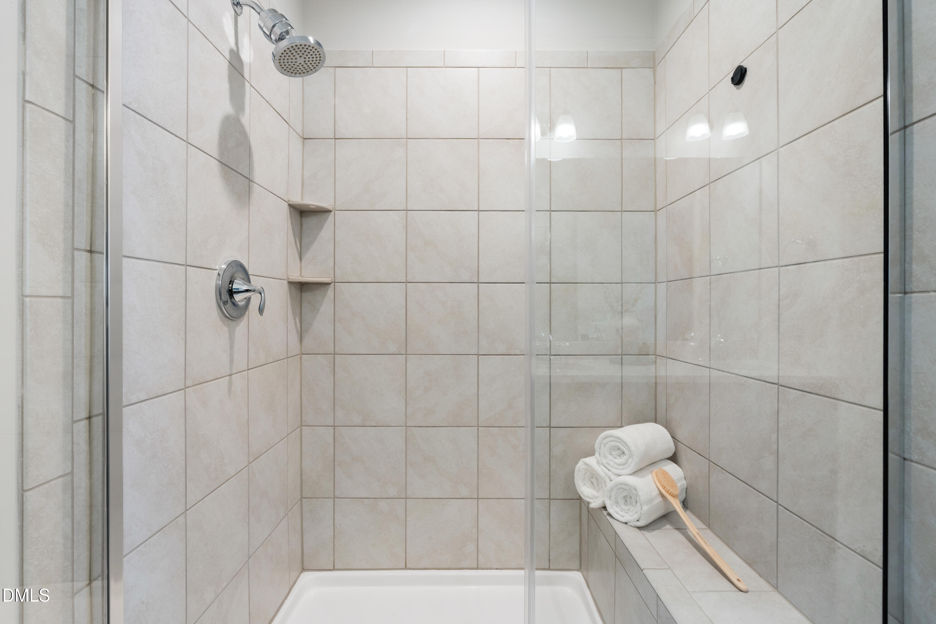 5523 Wallace Martin Way