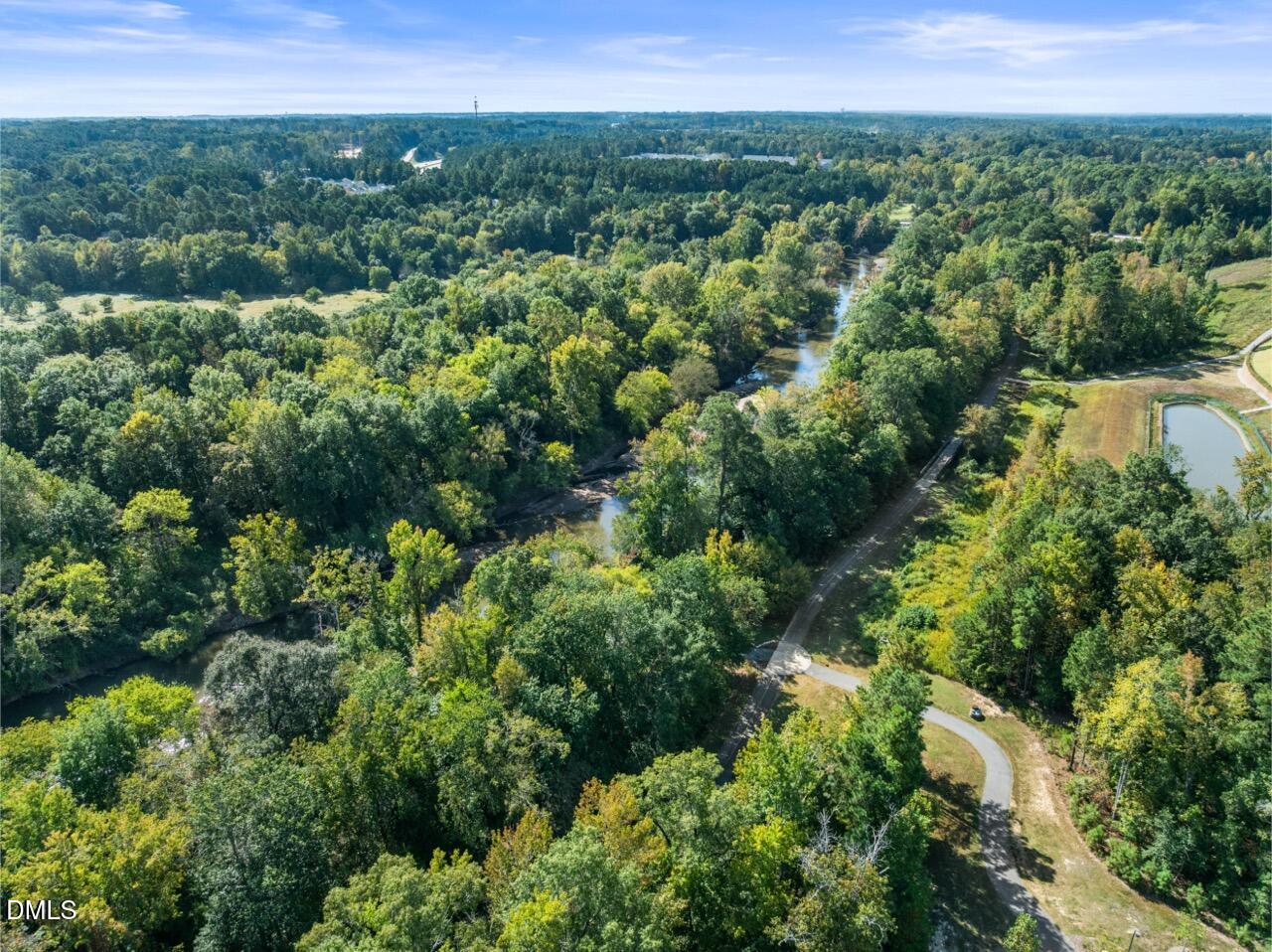 5523 Wallace Martin Way