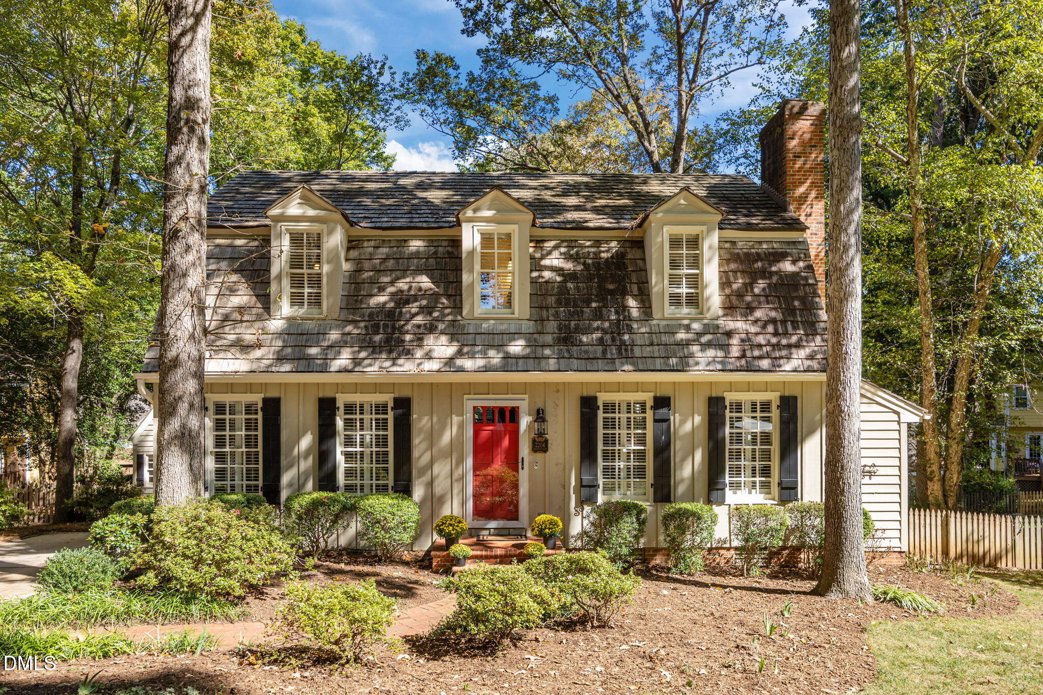 2204 Middlefield Court, Raleigh