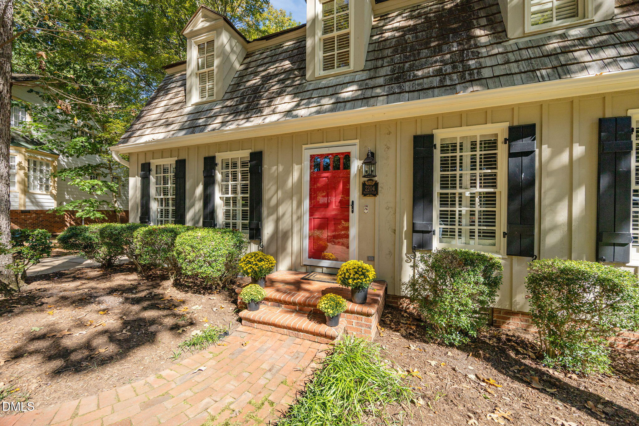 2204 Middlefield Court, Raleigh
