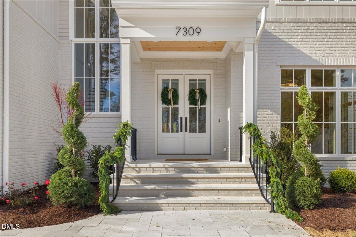 7309 Grist Mill Road