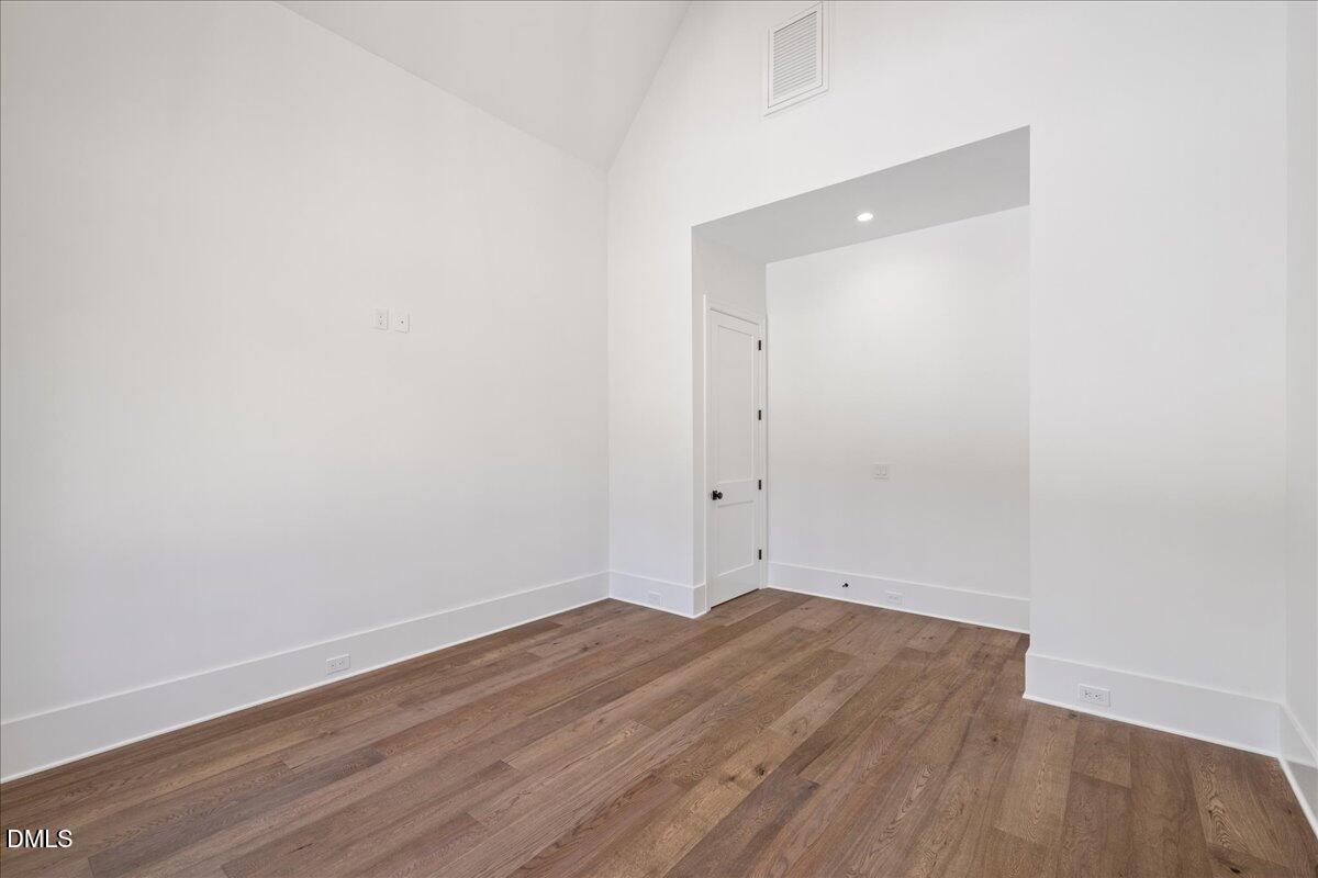 7309 Grist Mill Road