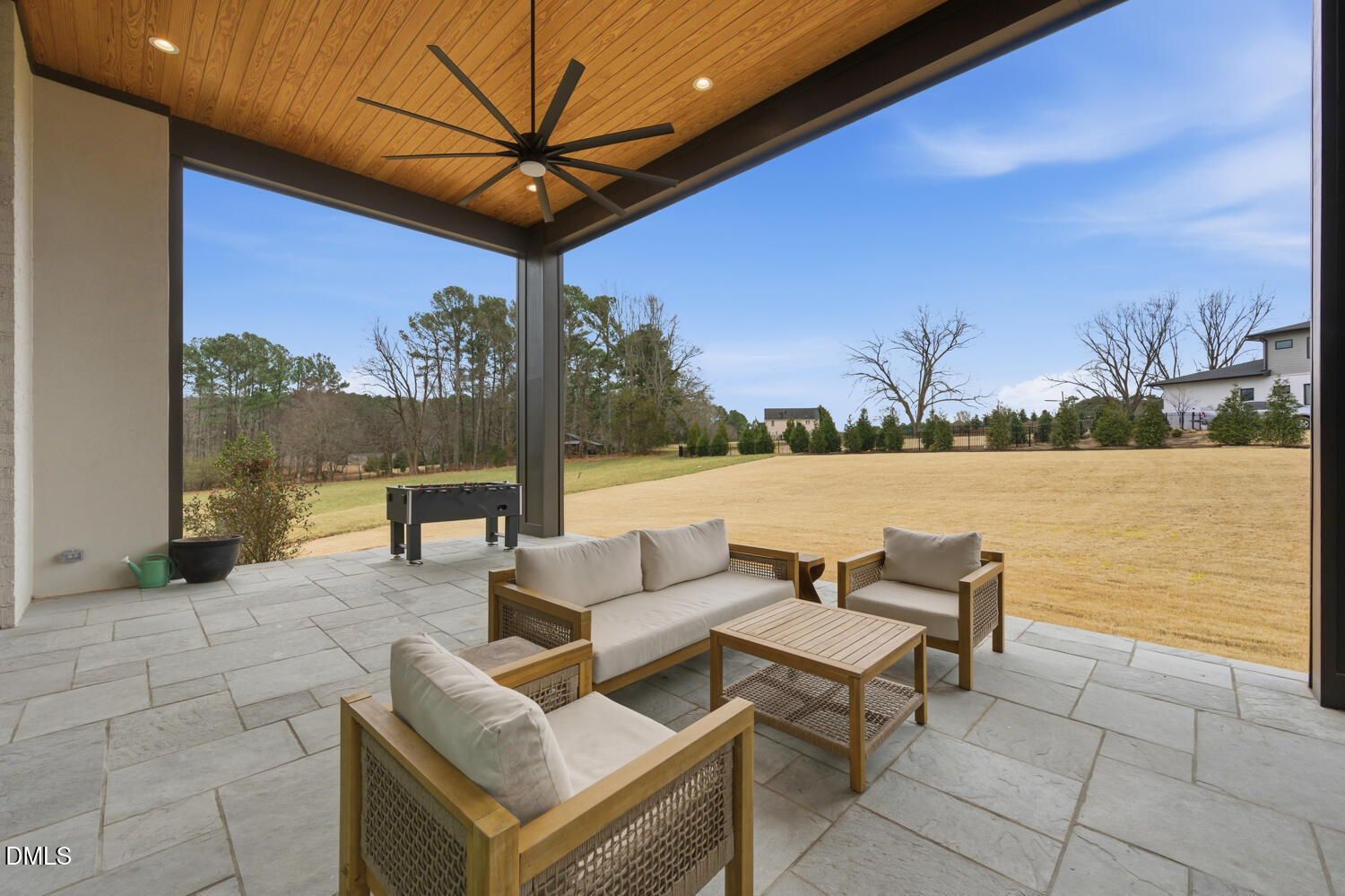 9009 Meadow Pointe Court