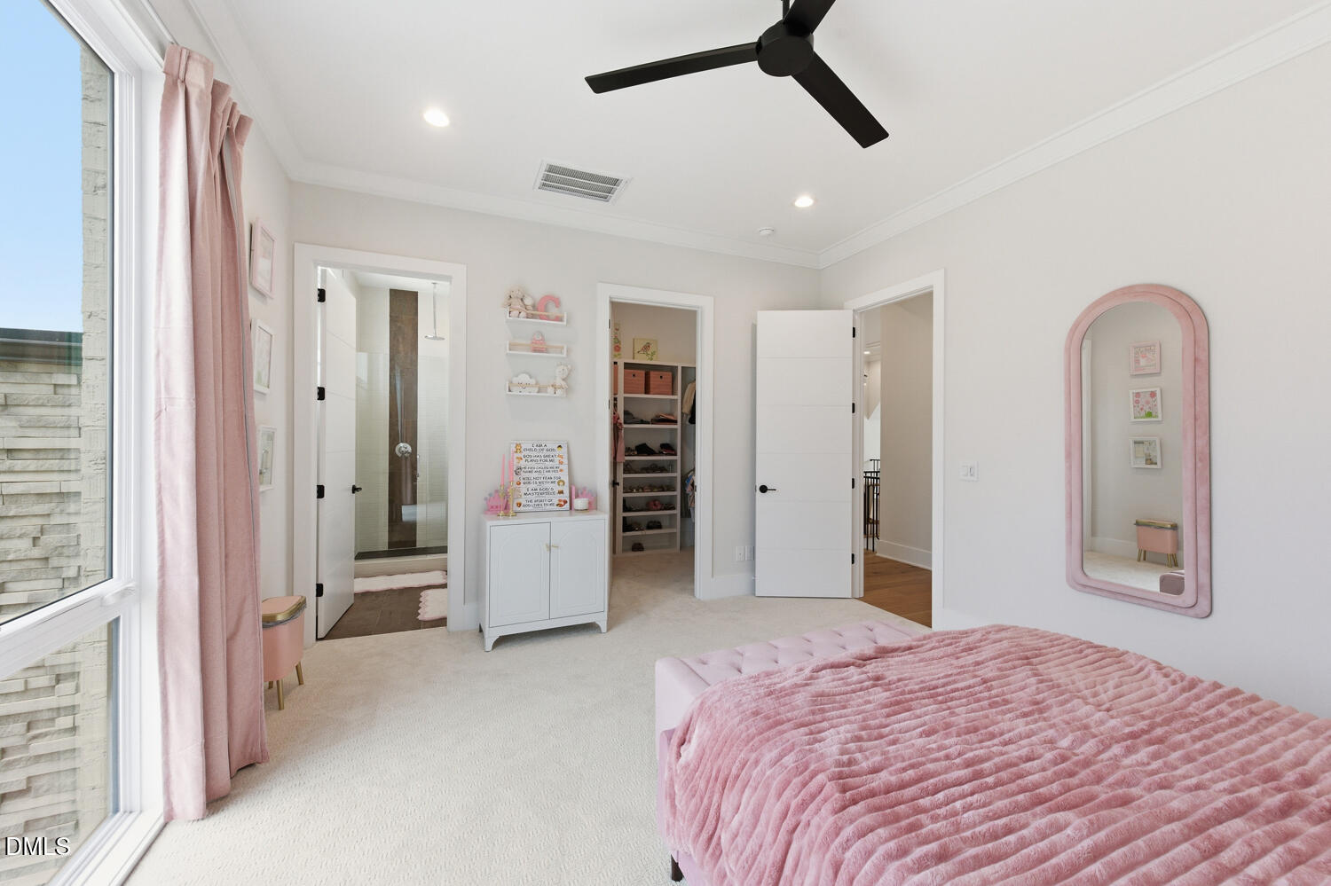 9009 Meadow Pointe Court