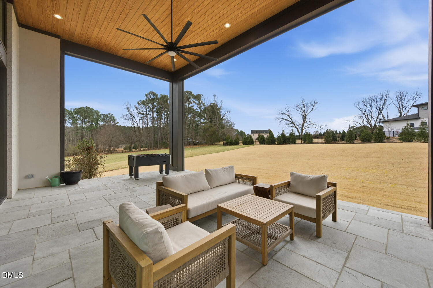 9009 Meadow Pointe Court