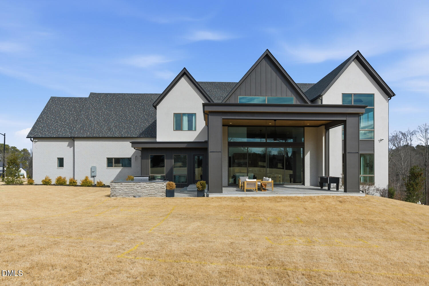 9009 Meadow Pointe Court