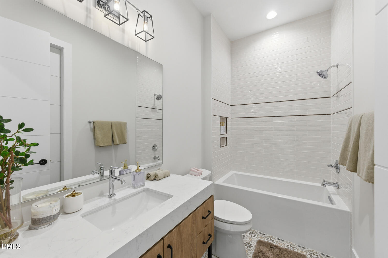 9009 Meadow Pointe Court
