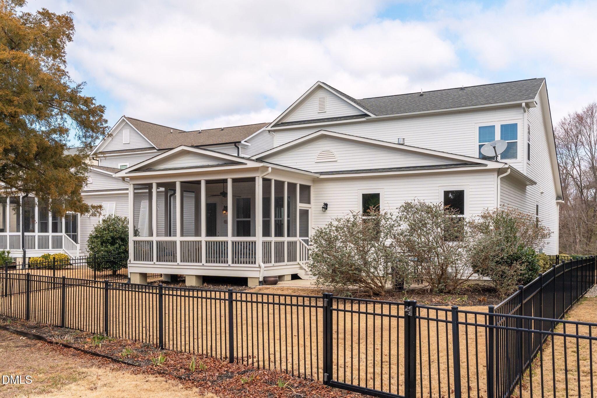 1536 Heritage Reserve Court