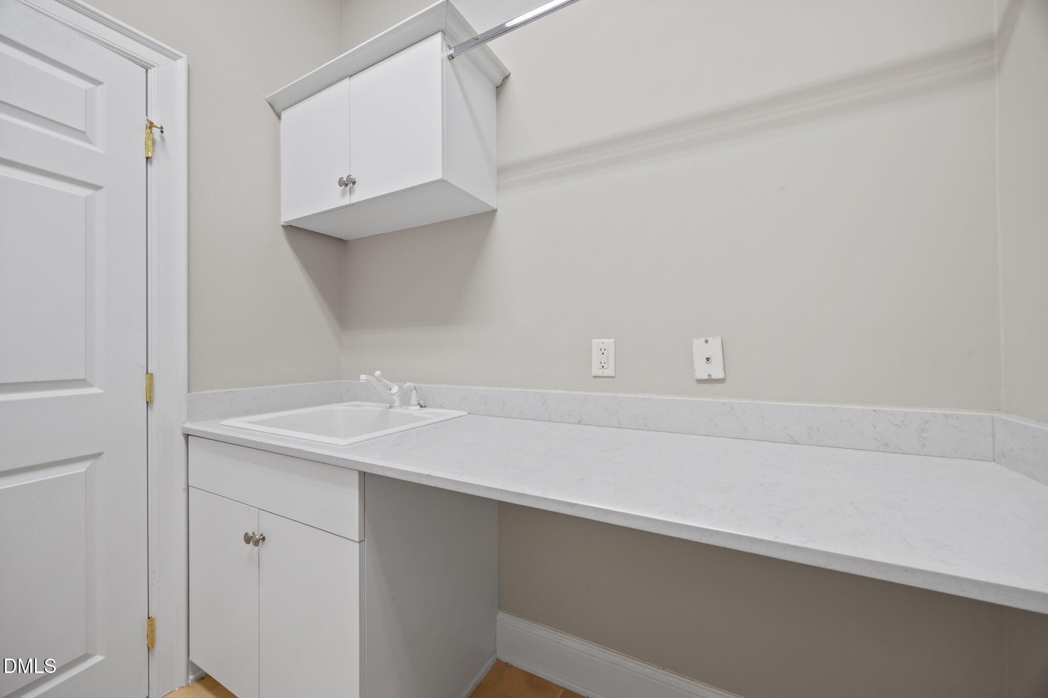 1012 Cross Clay Court