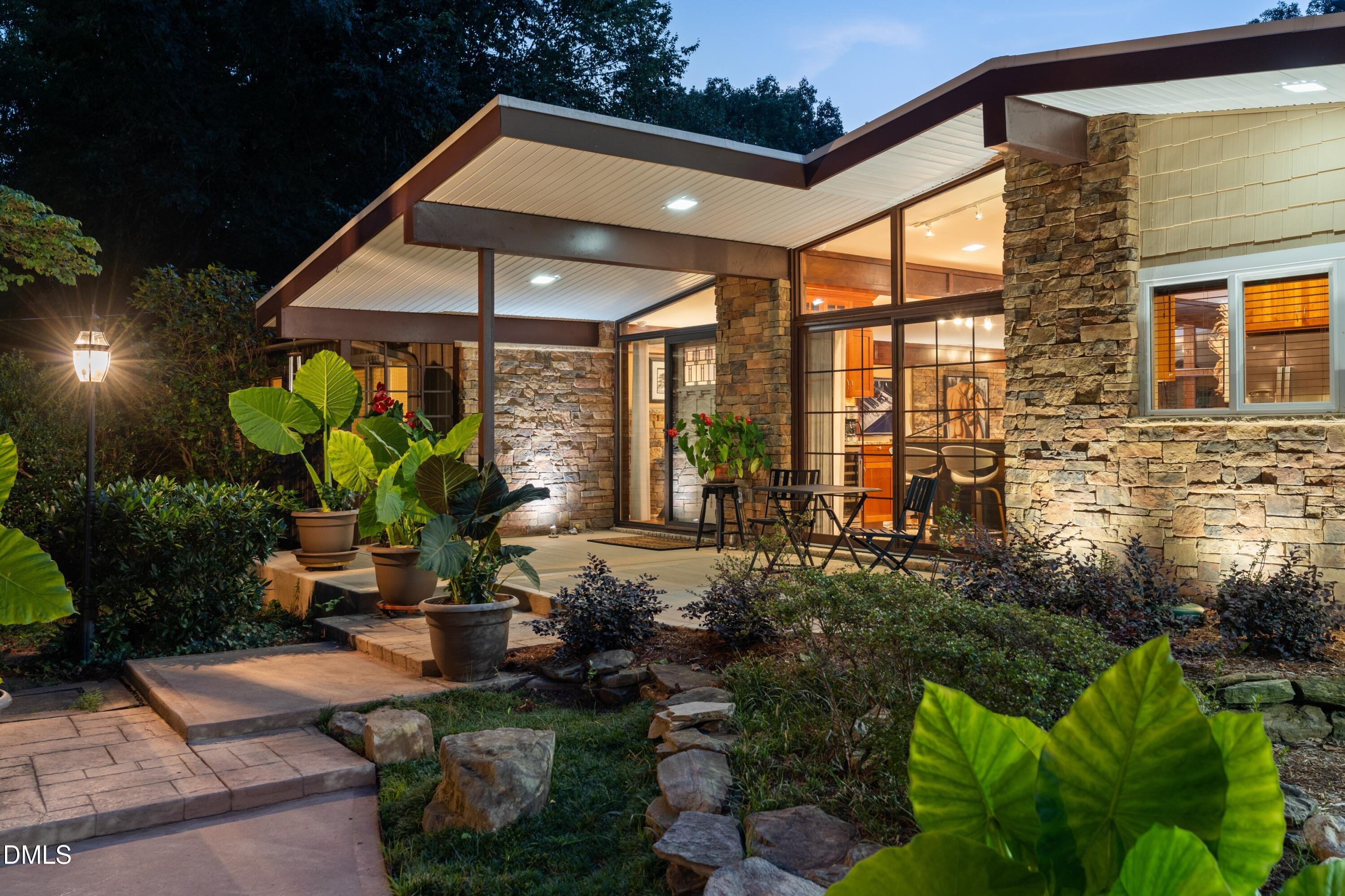 5219 Coronado Drive