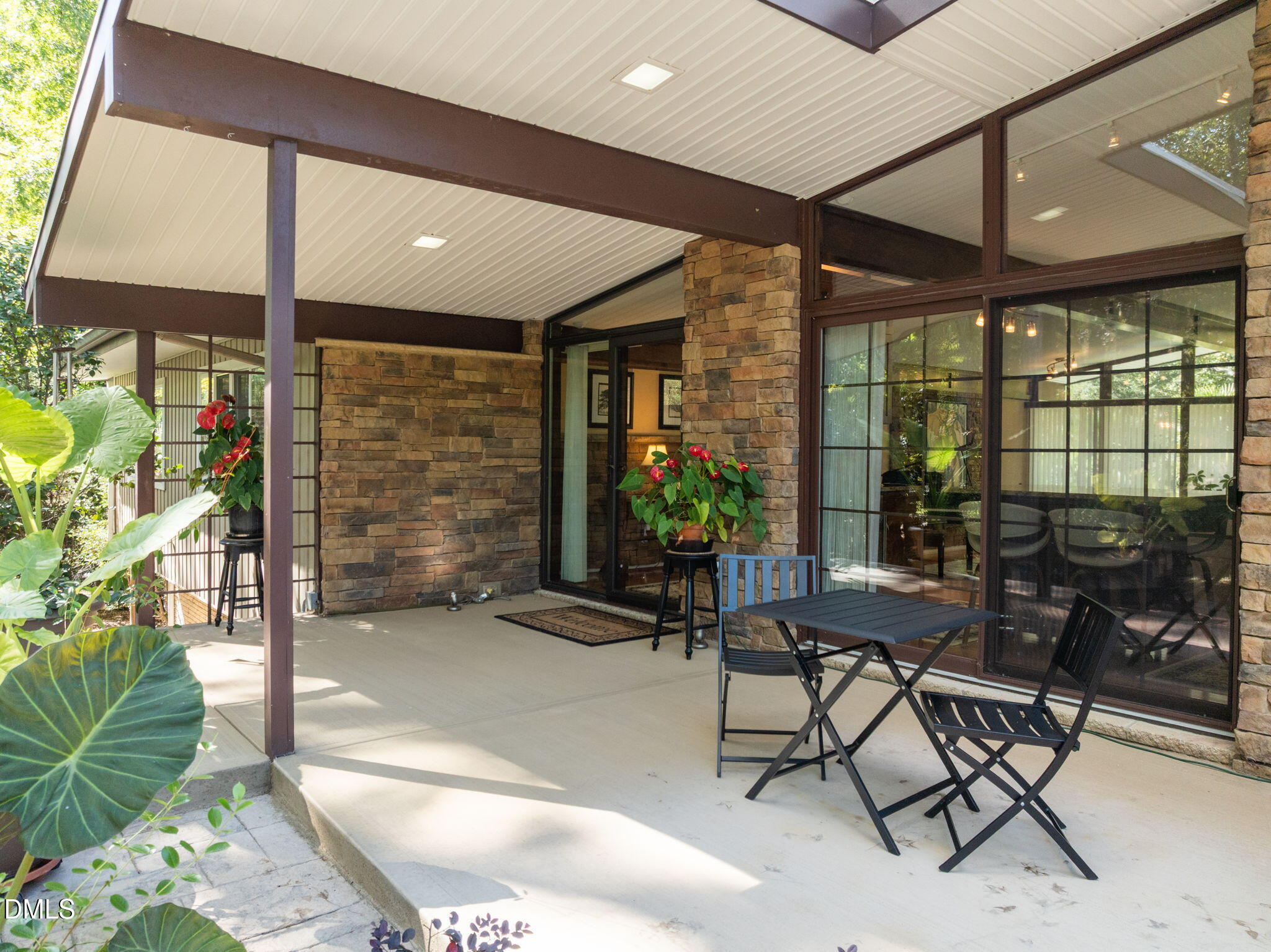 5219 Coronado Drive
