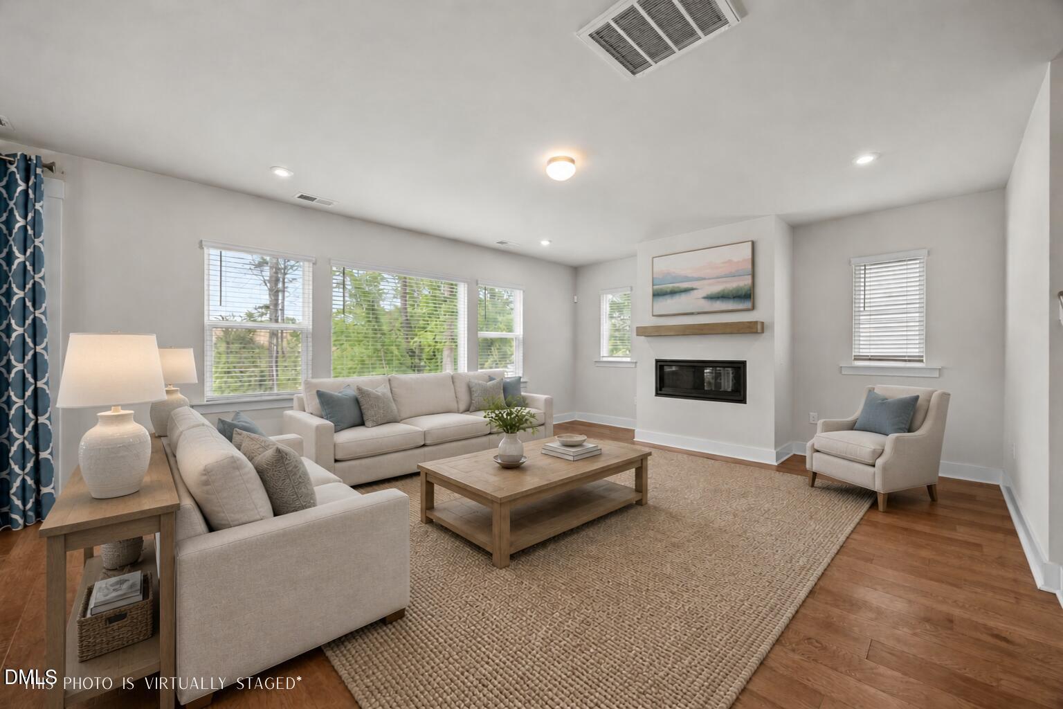 521 Roycroft Drive