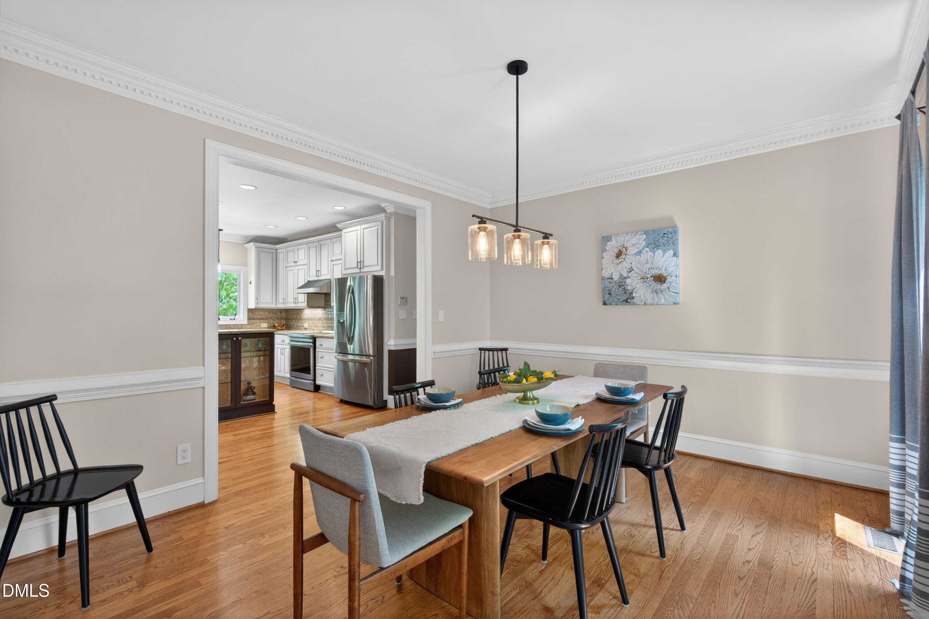 1301 Woodmanor Drive