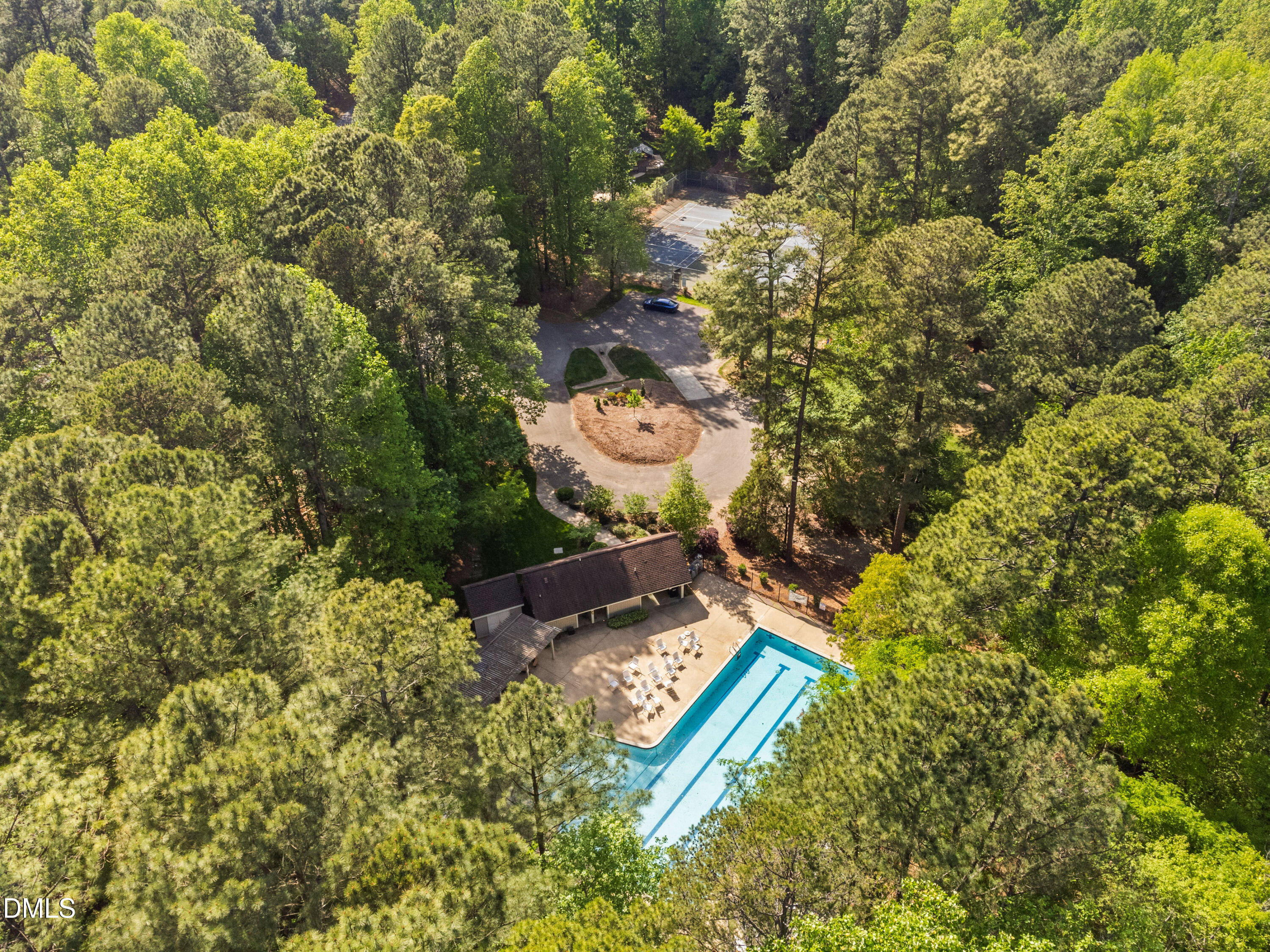 1301 Woodmanor Drive