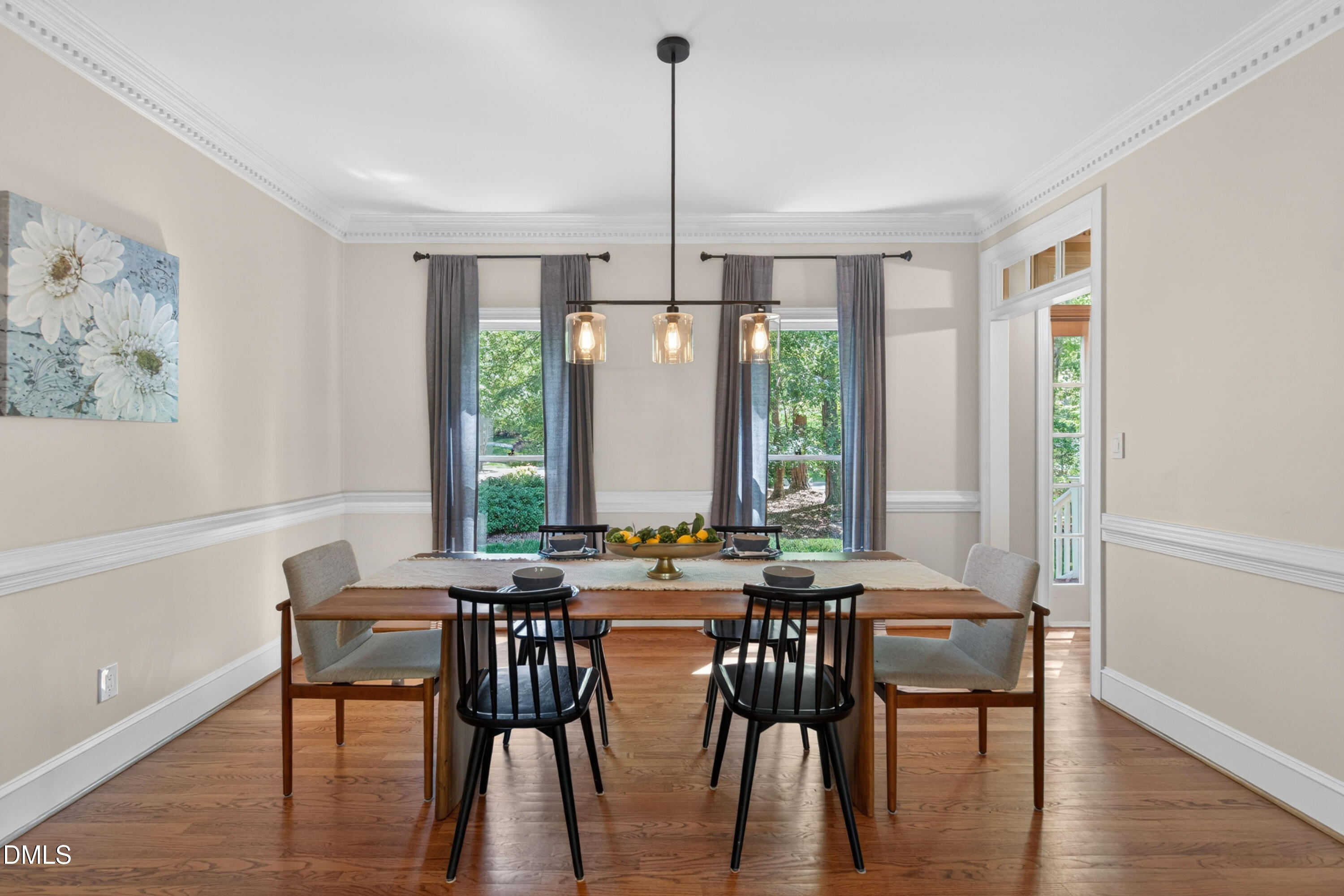 1301 Woodmanor Drive