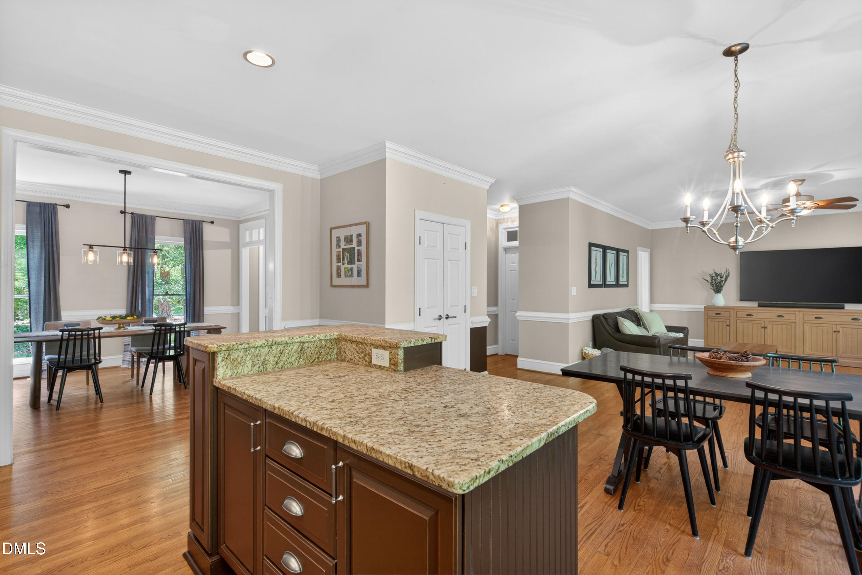 1301 Woodmanor Drive
