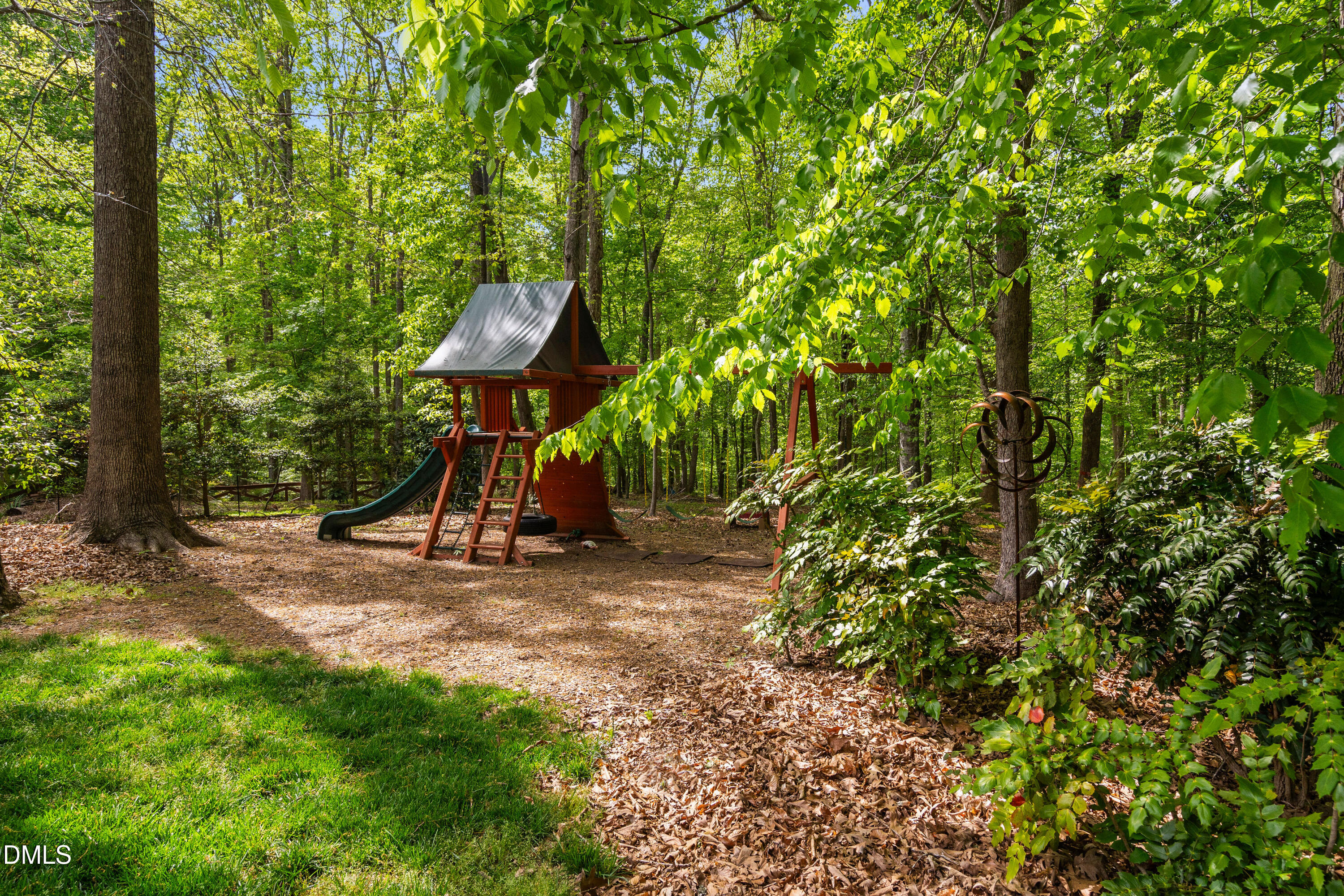 1301 Woodmanor Drive
