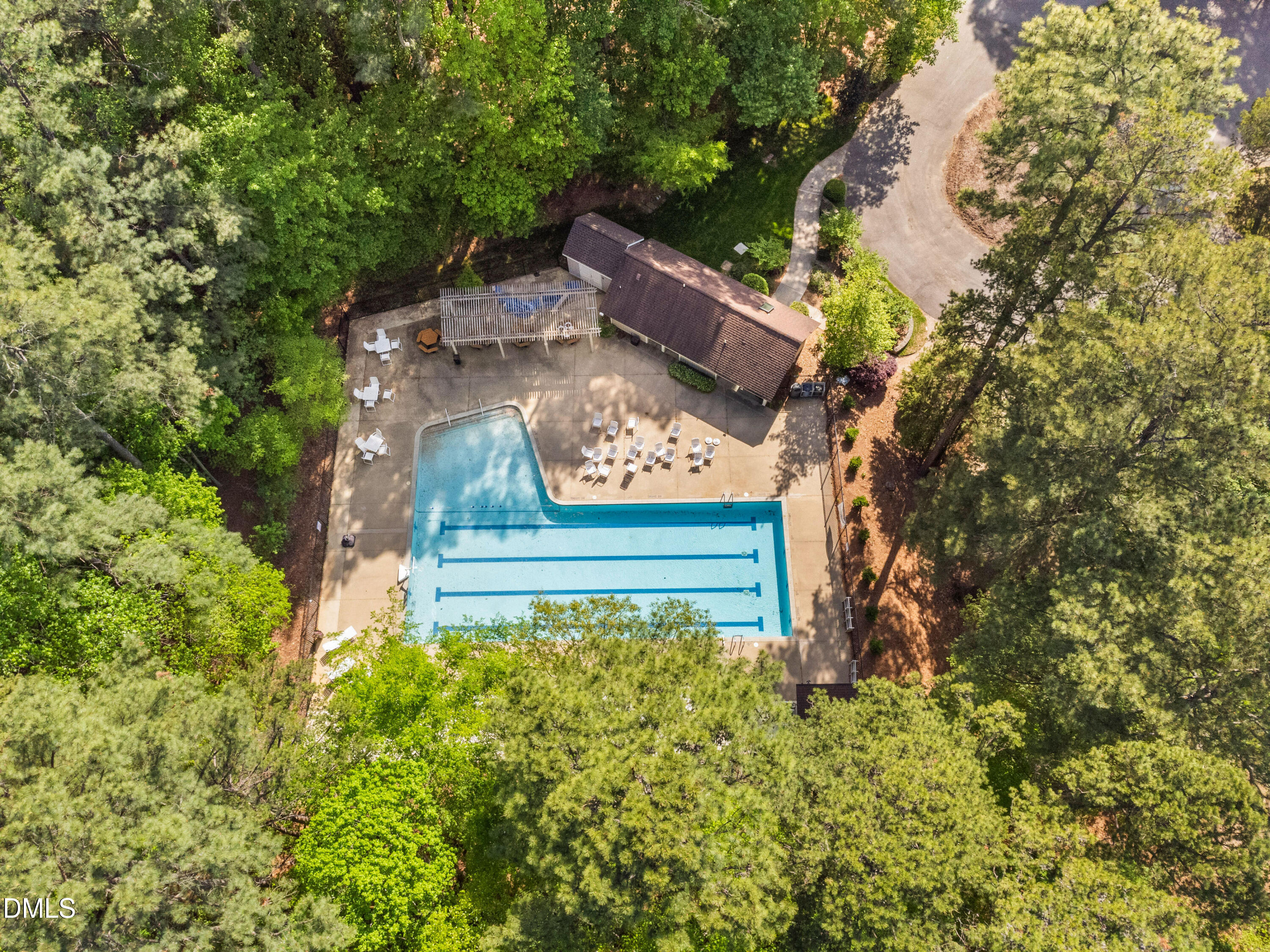 1301 Woodmanor Drive