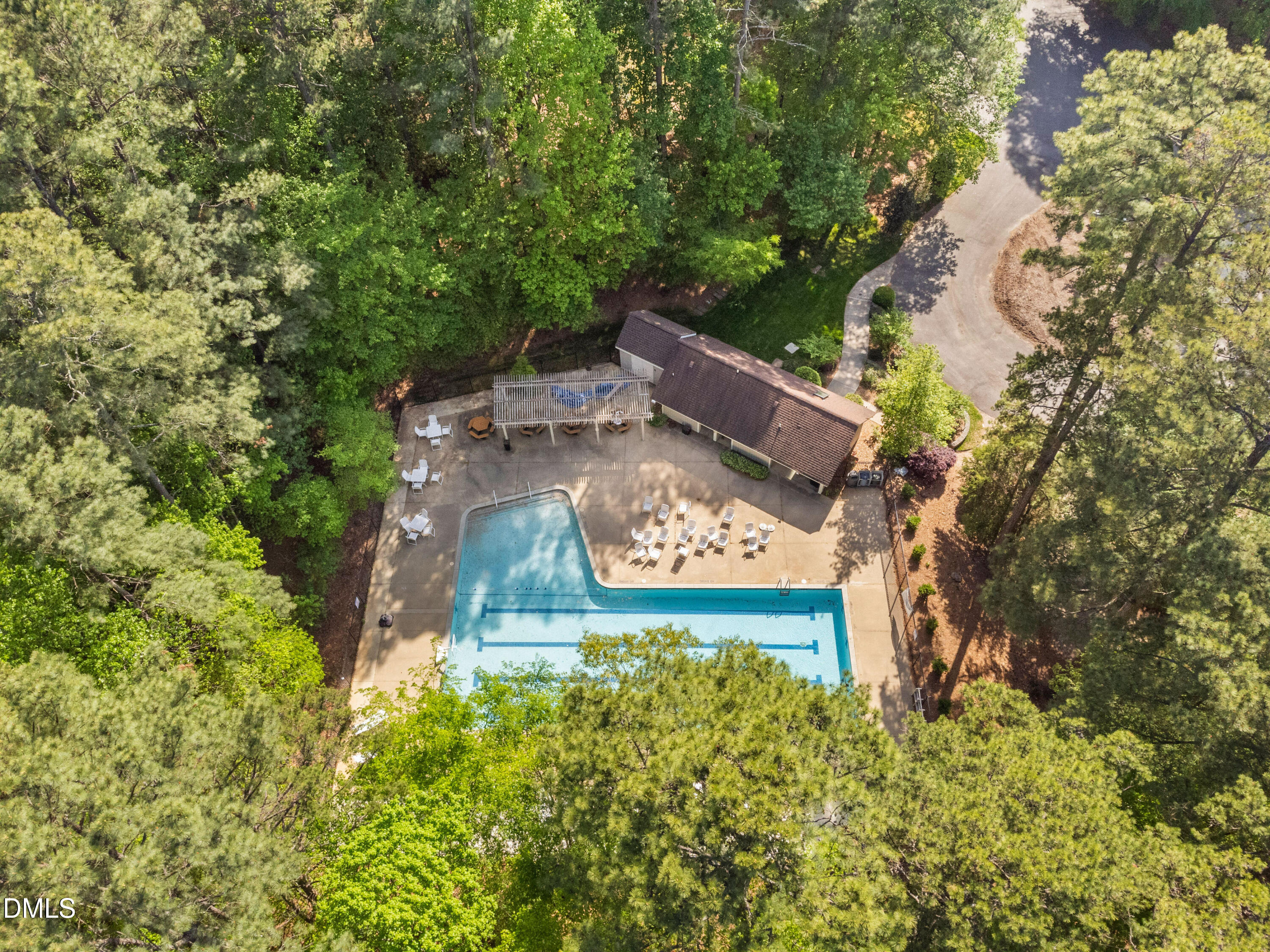 1301 Woodmanor Drive