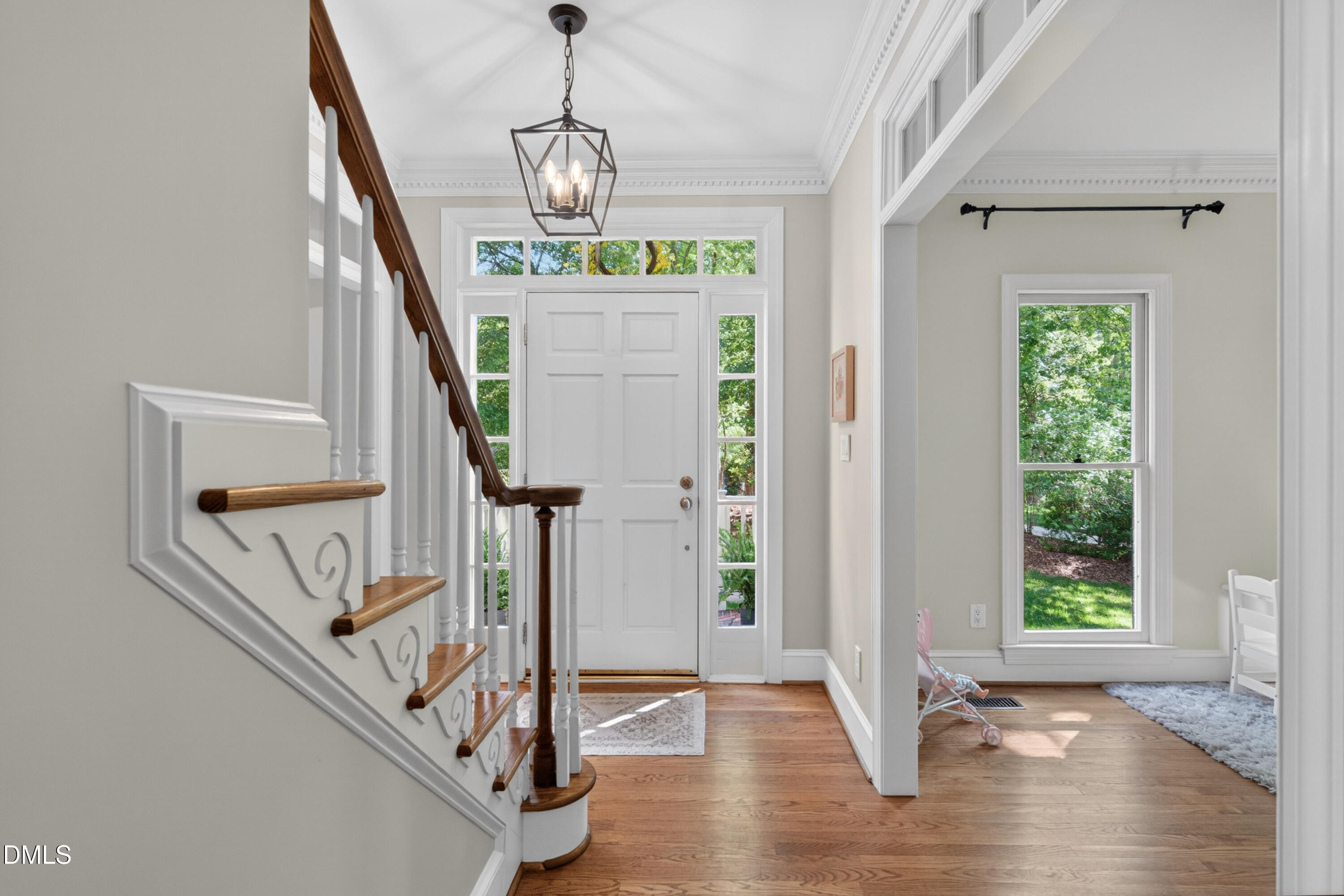 1301 Woodmanor Drive