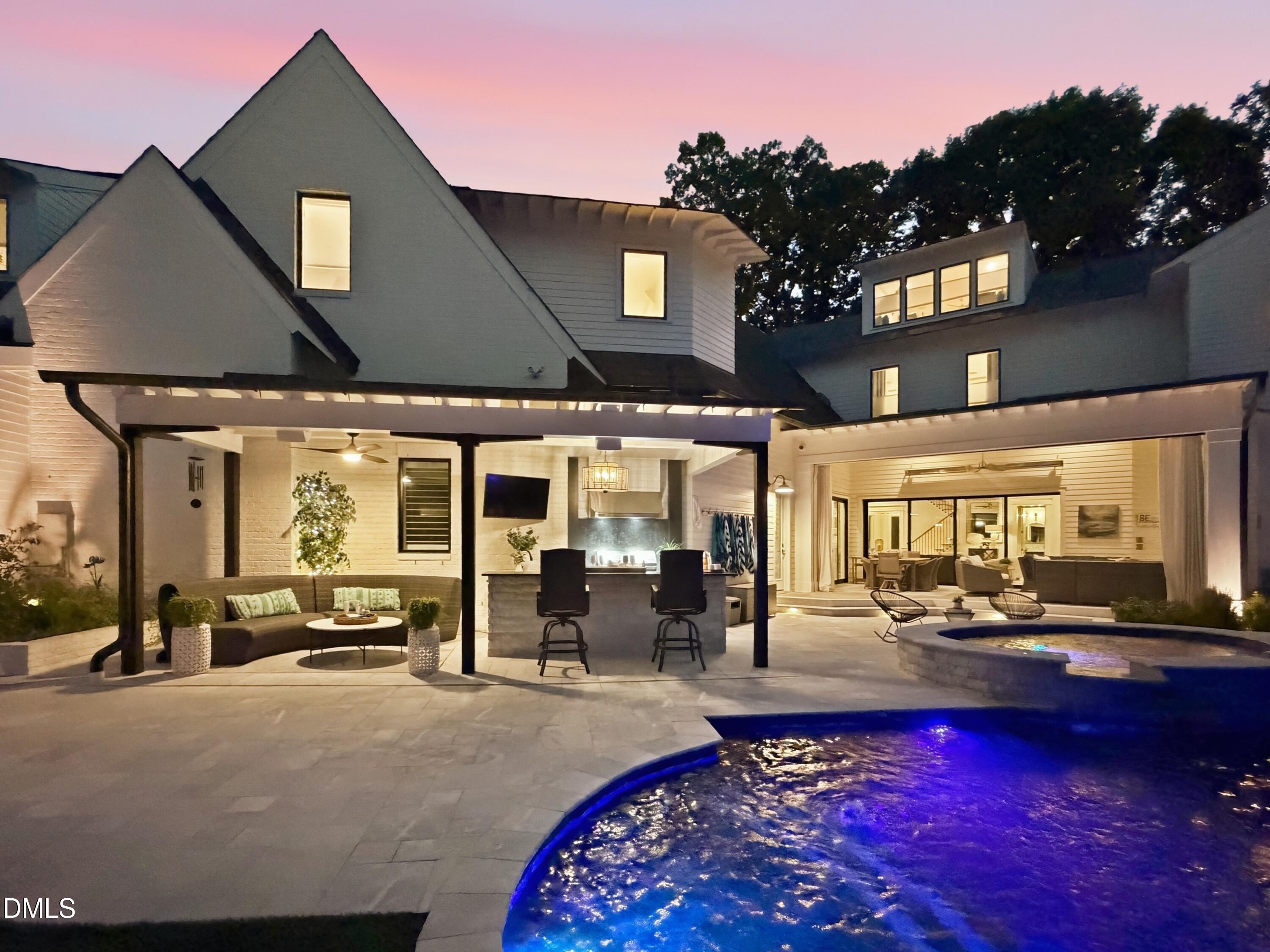 1208 Hunting Ridge Road
