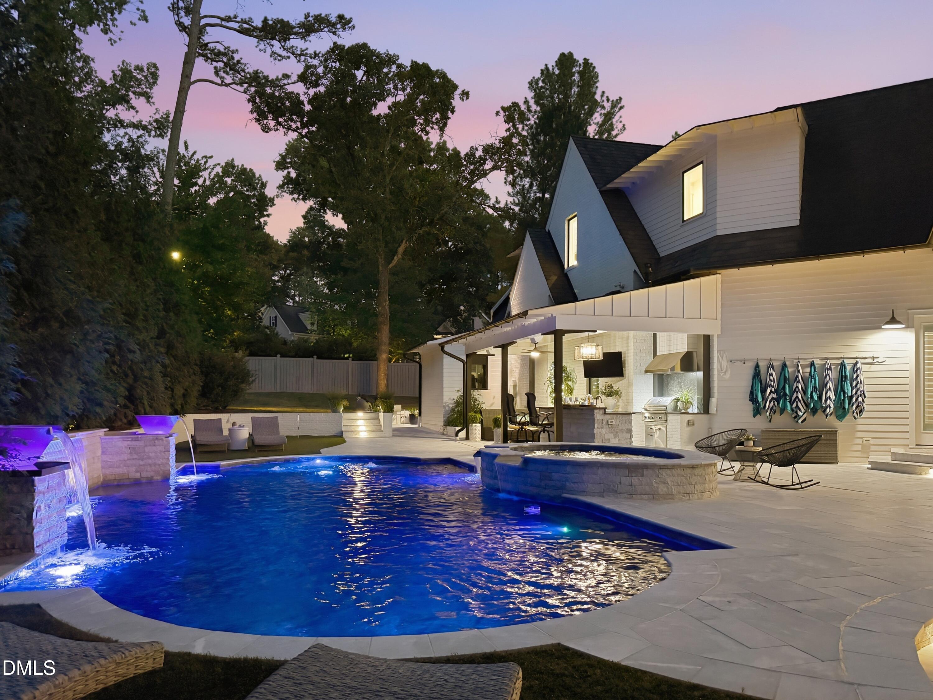 1208 Hunting Ridge Road
