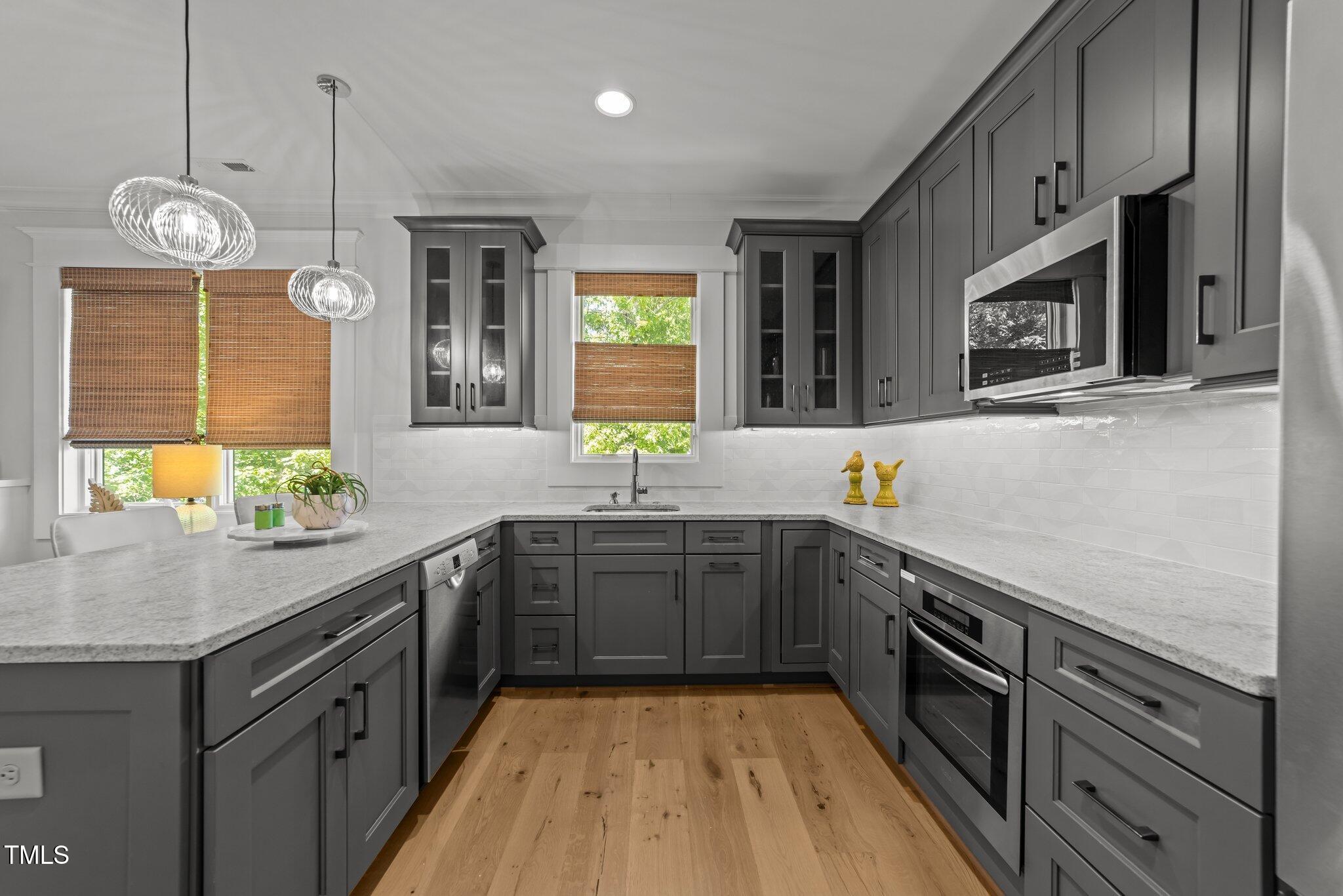 1208 Hunting Ridge Road