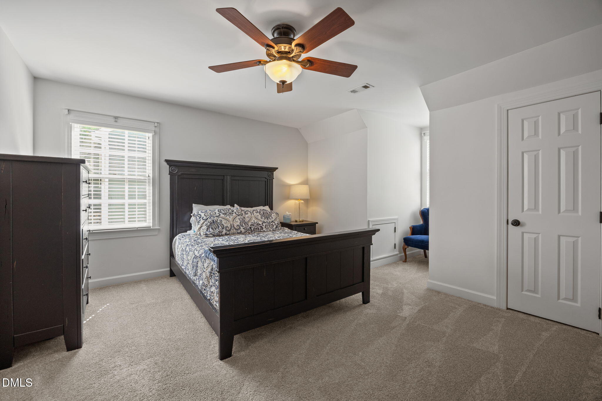 4900 Kinross Court