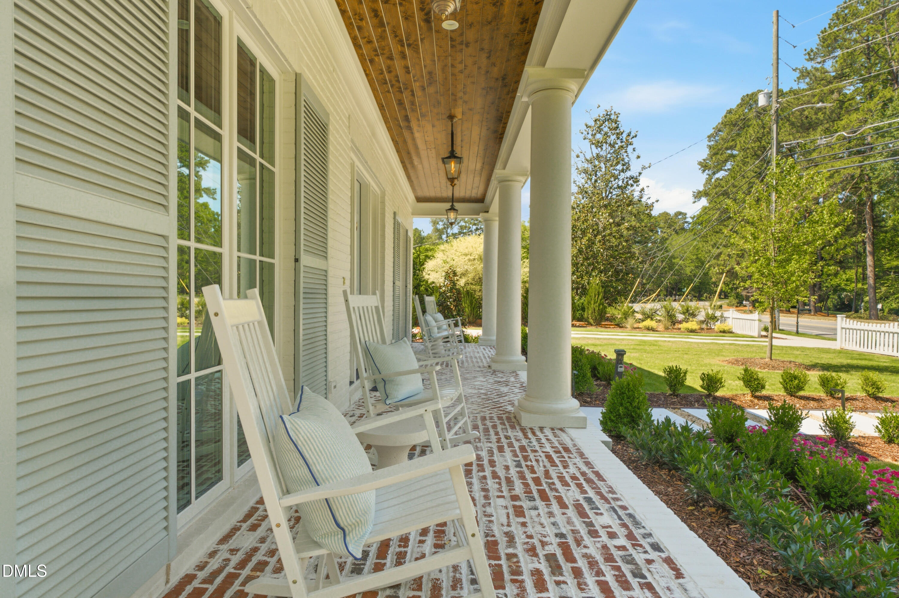 2108 Ridge Road