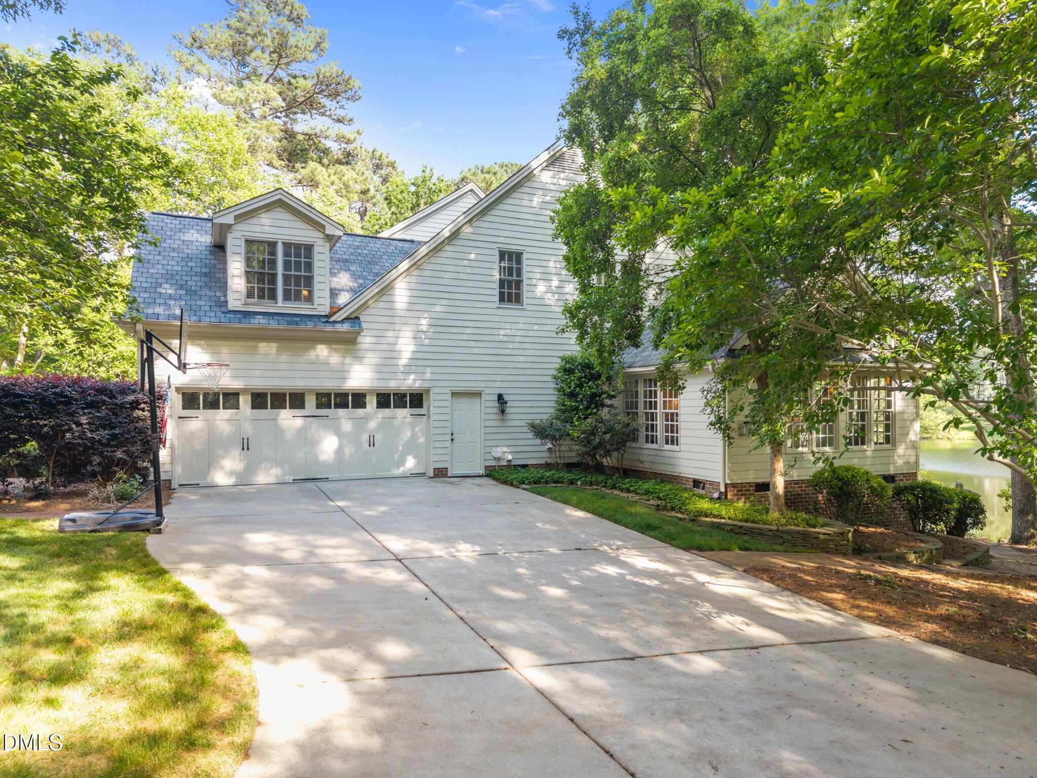 1017 Bearglades Lane