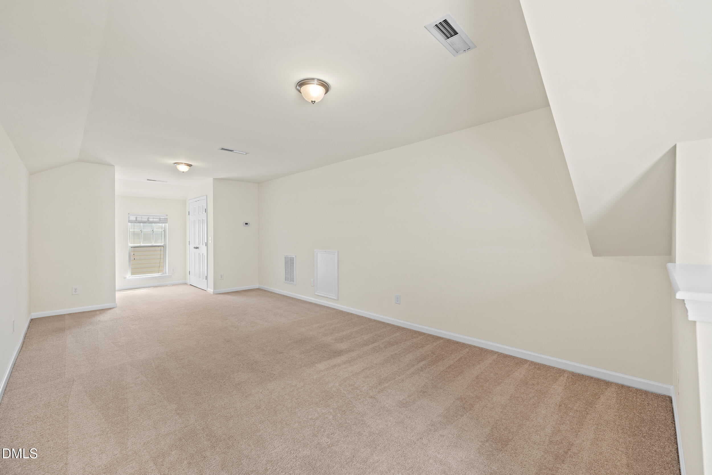 713 Garden Square Lane